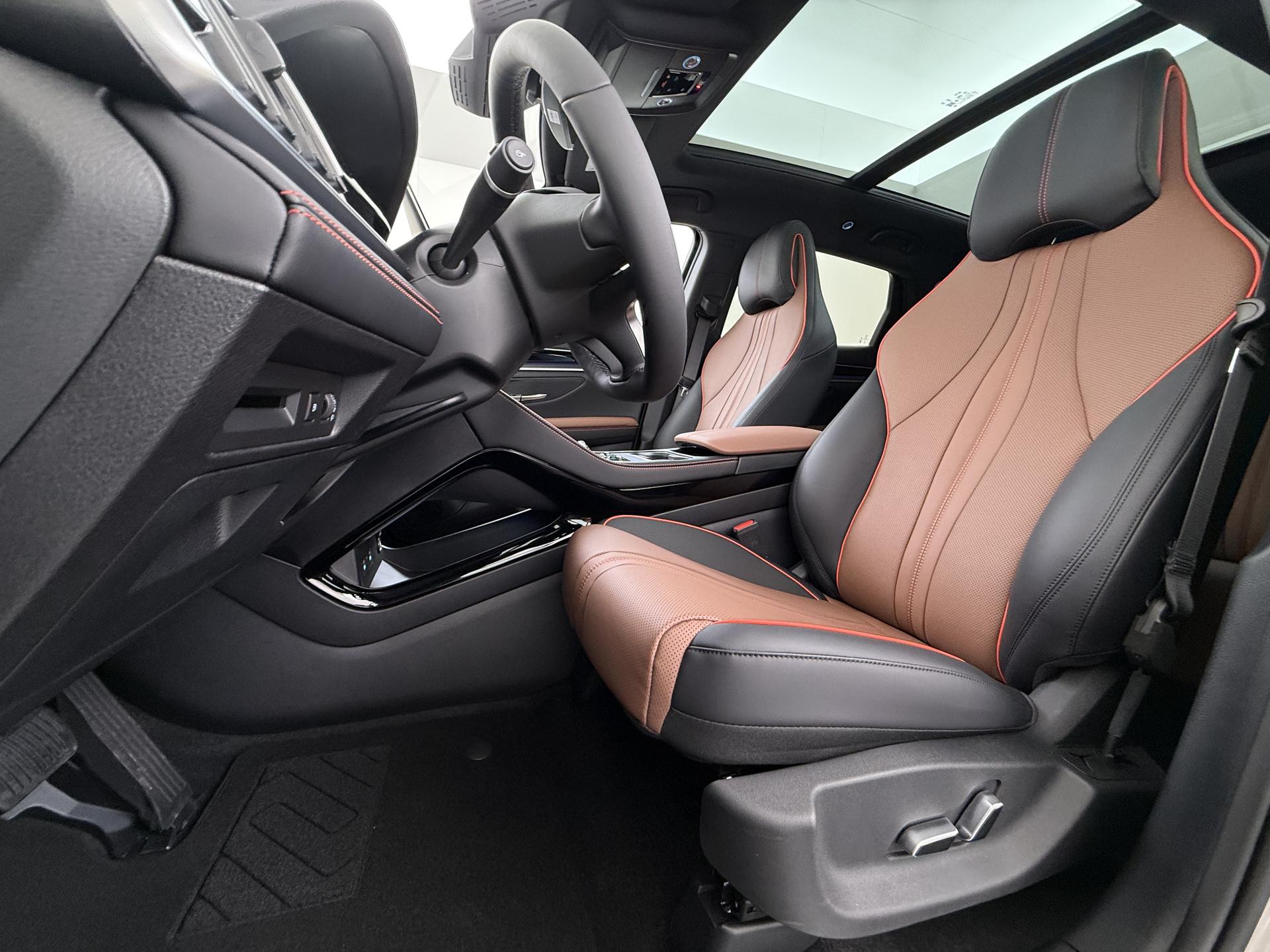 Foto van BYD BYD Seal U Dm-i