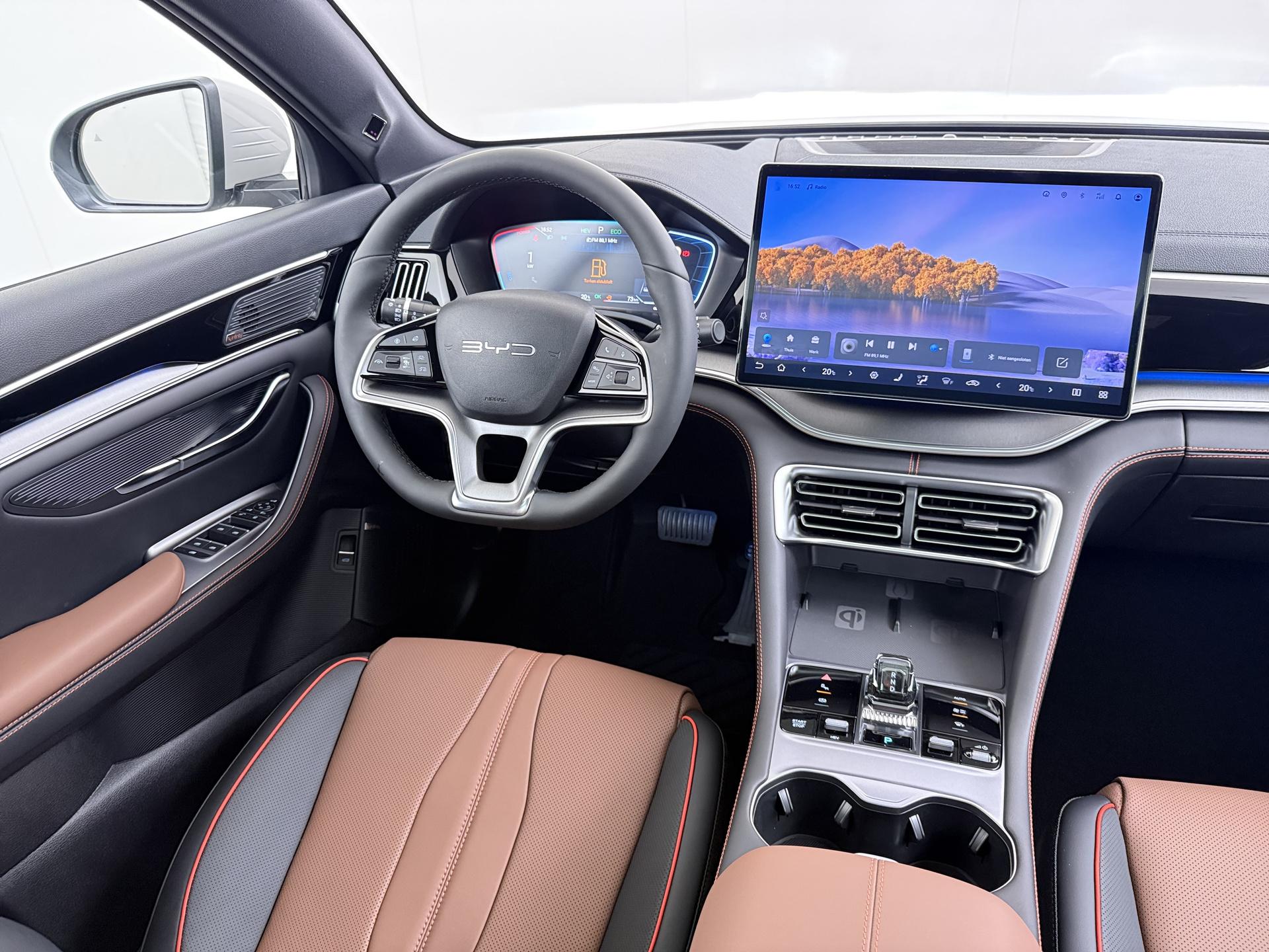 Foto van BYD BYD Seal U Dm-i