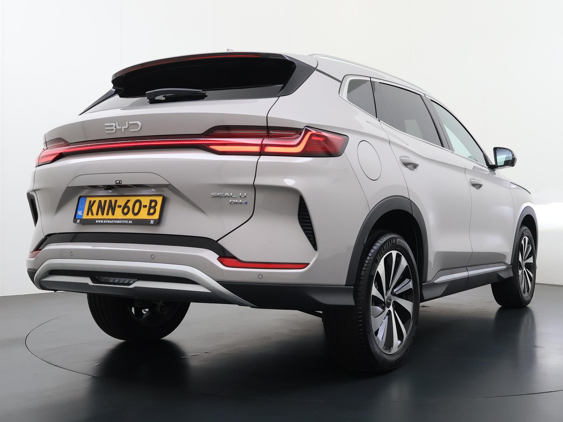 Foto van BYD BYD Seal U Dm-i