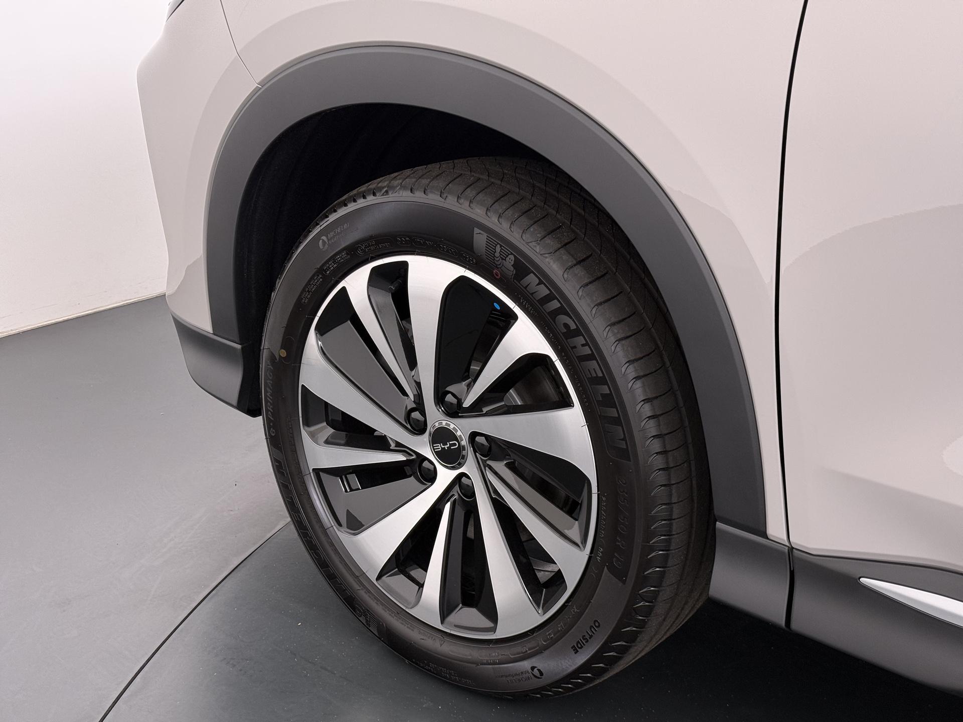 Foto van BYD BYD Seal U Dm-i