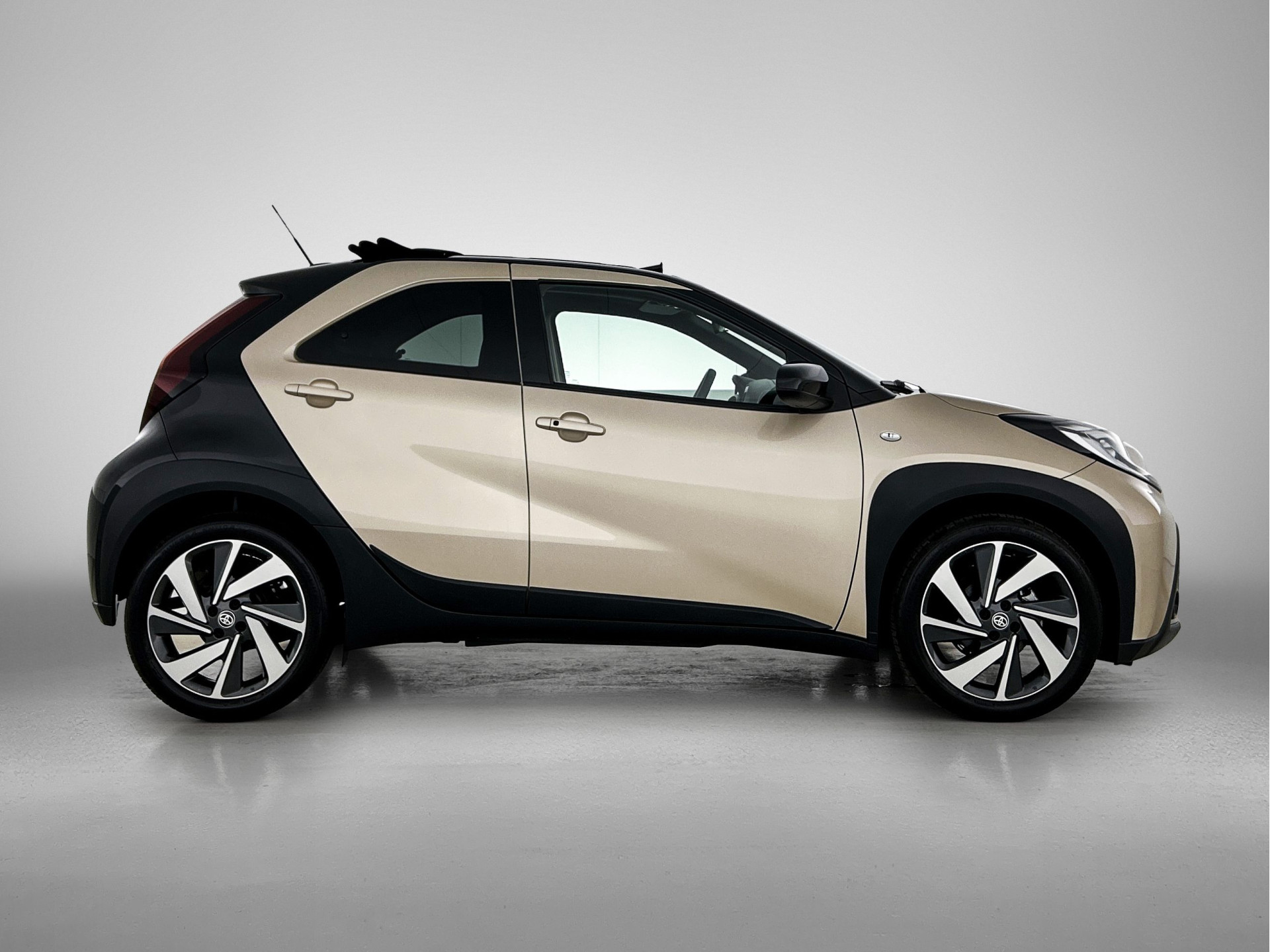 Foto van Toyota Toyota Aygo X