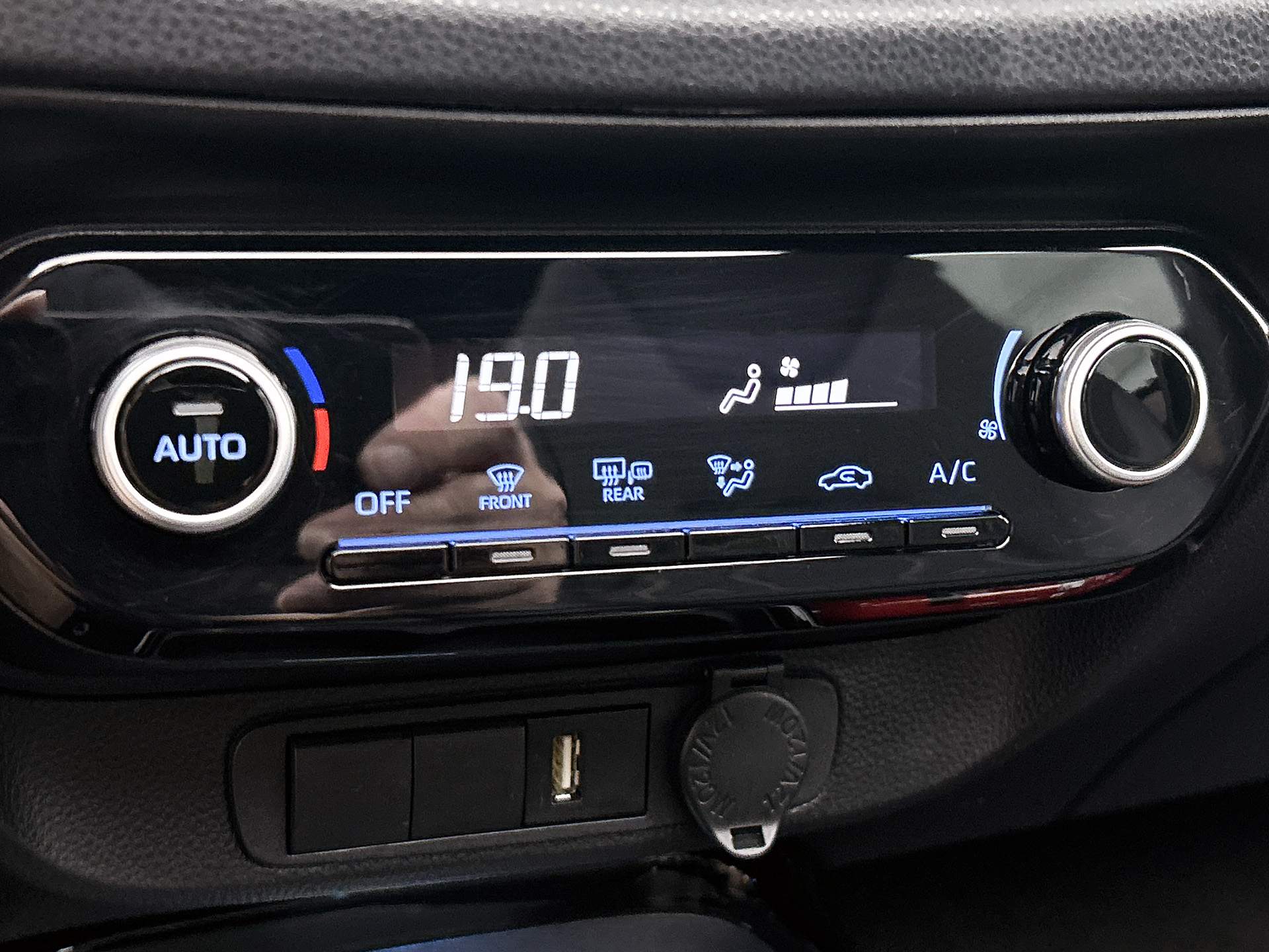 Foto van Toyota Toyota Aygo X