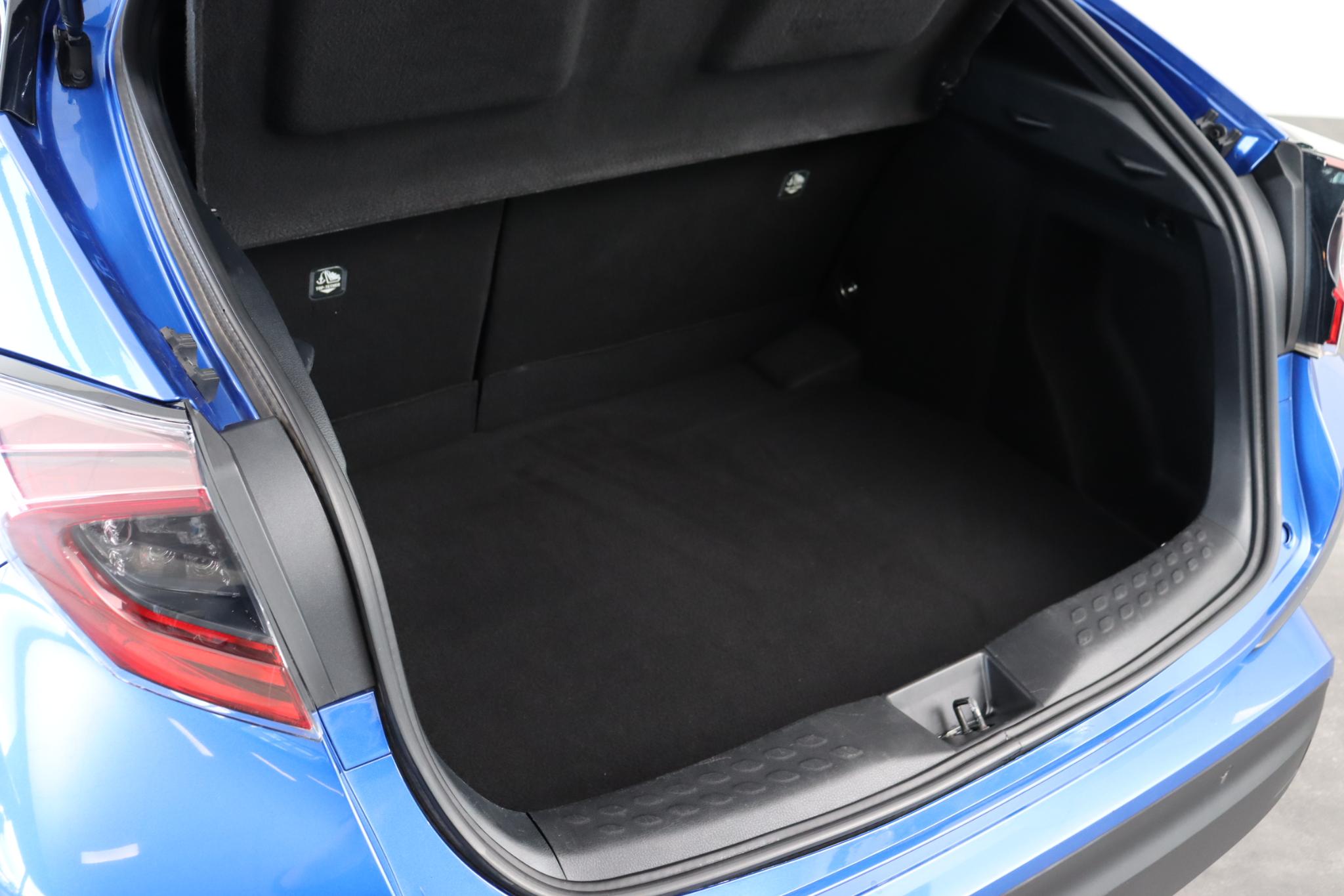Foto van Toyota C-hr