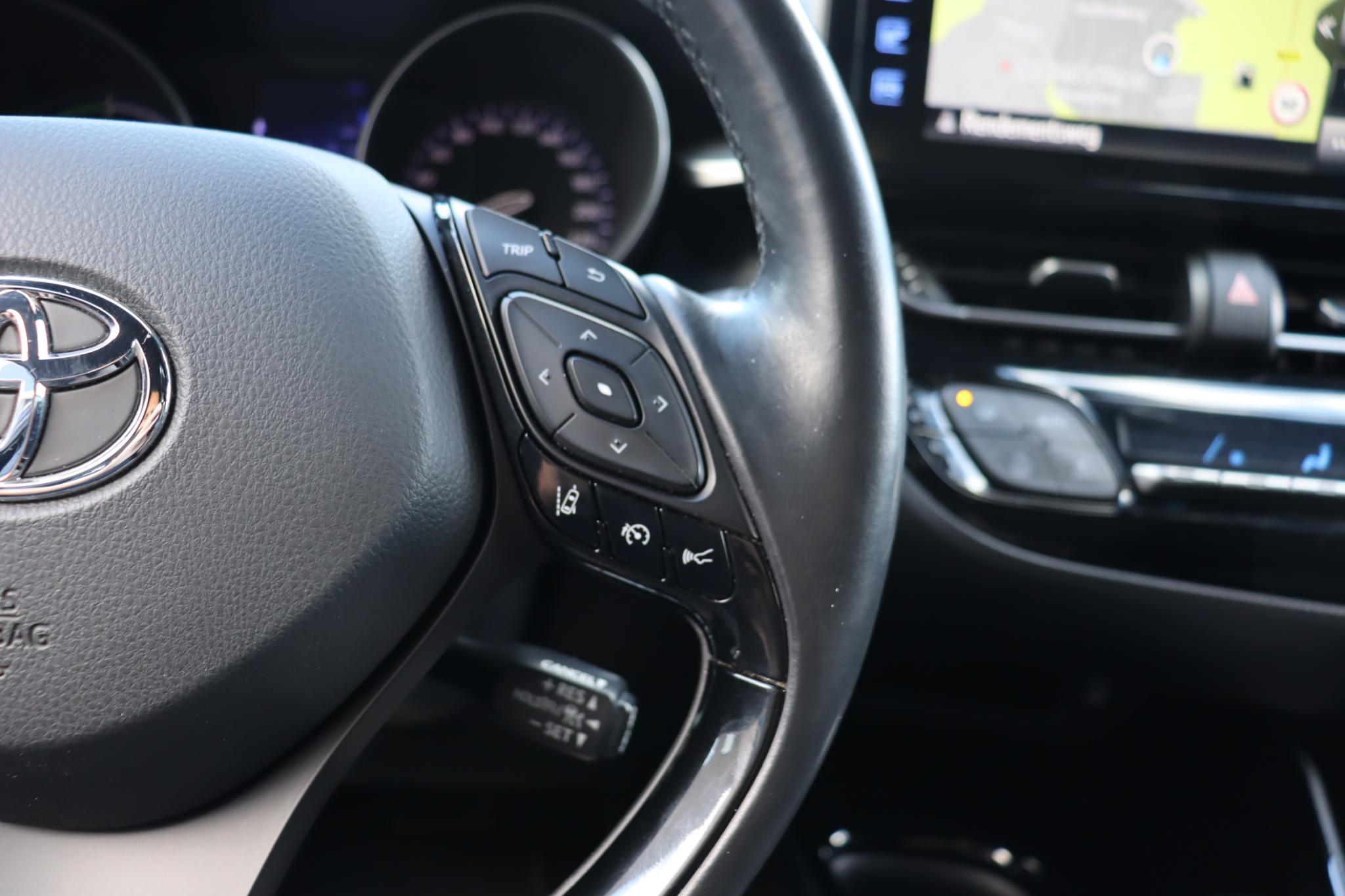 Foto van Toyota C-hr