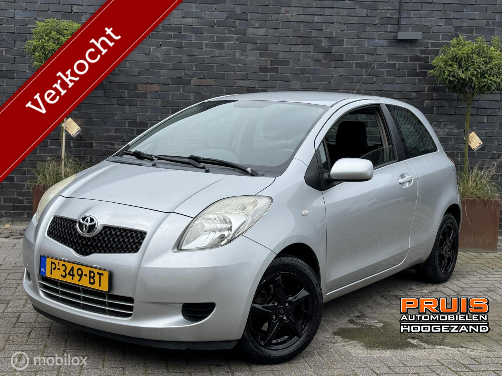 Toyota Yaris 1.0 VVTi Sol -AIRCO- Apk (19-06-2025) *INRUIL MOGELIJK*! 2006 - voorkant