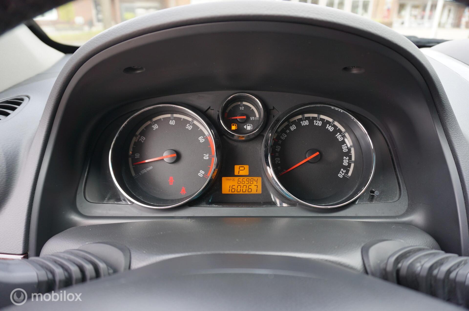 Foto van Opel Antara