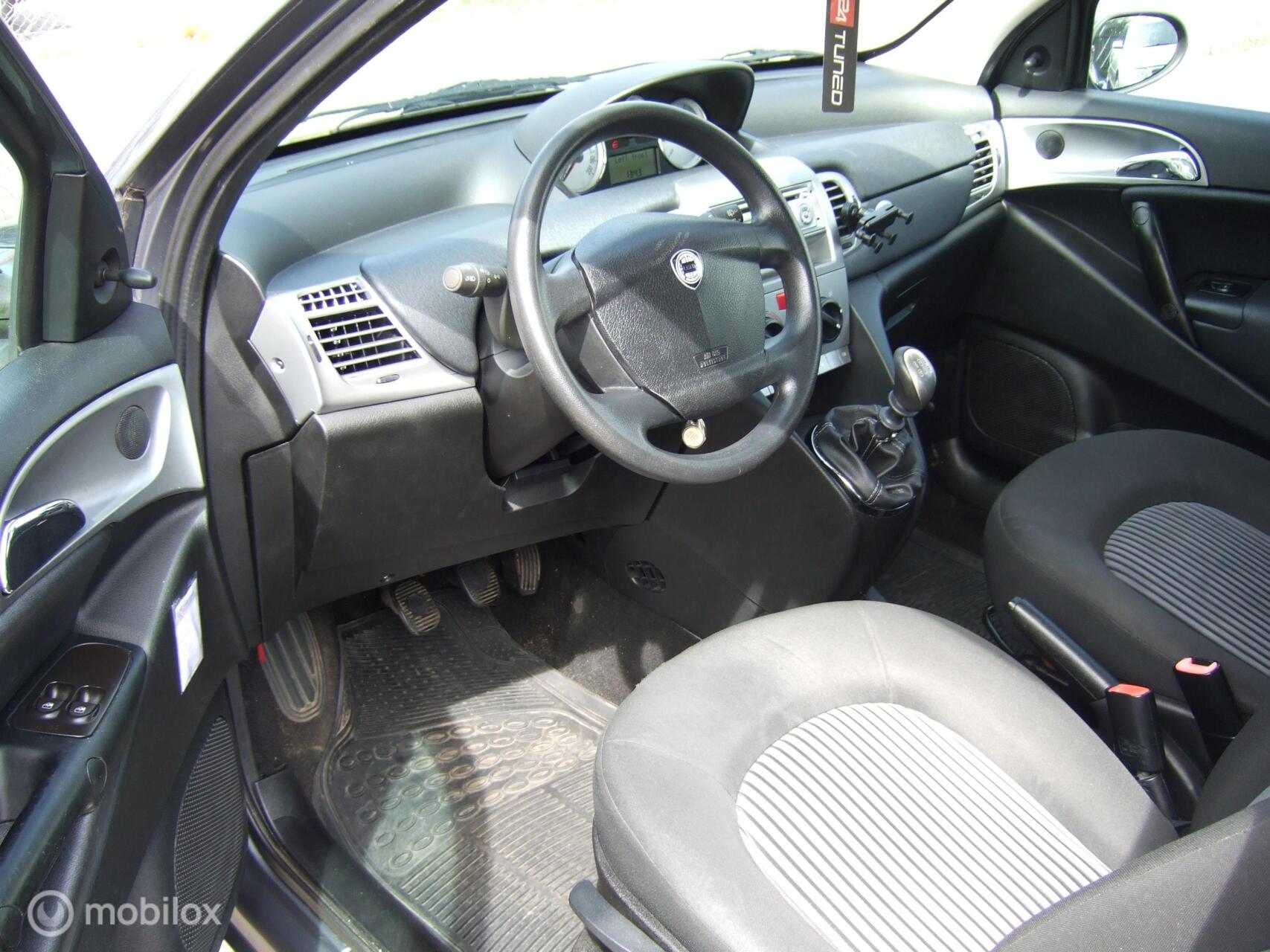 Foto van Lancia Lancia Ypsilon