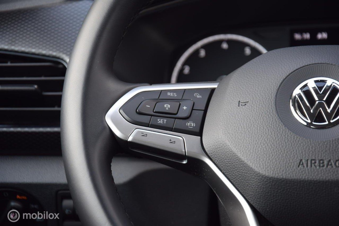 Foto van Volkswagen T-cross
