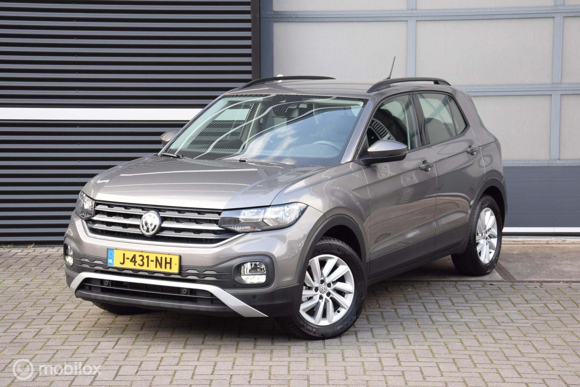 Volkswagen T-cross 1.0 TSI LIFE Executive pakket Apple Carplay Camera ACC DAB+ 2020 - voorkant