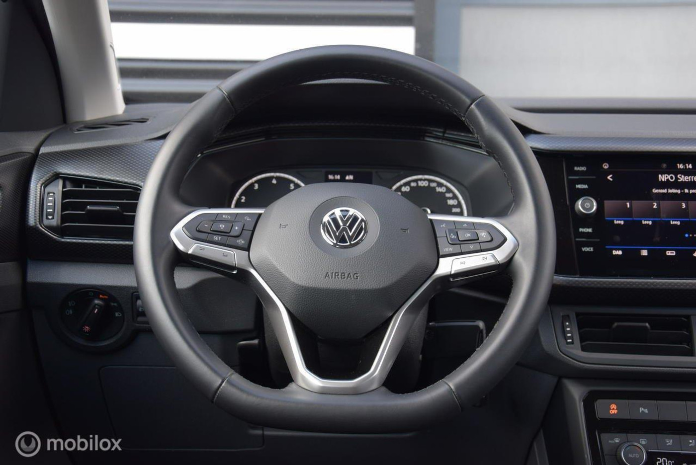 Foto van Volkswagen T-cross