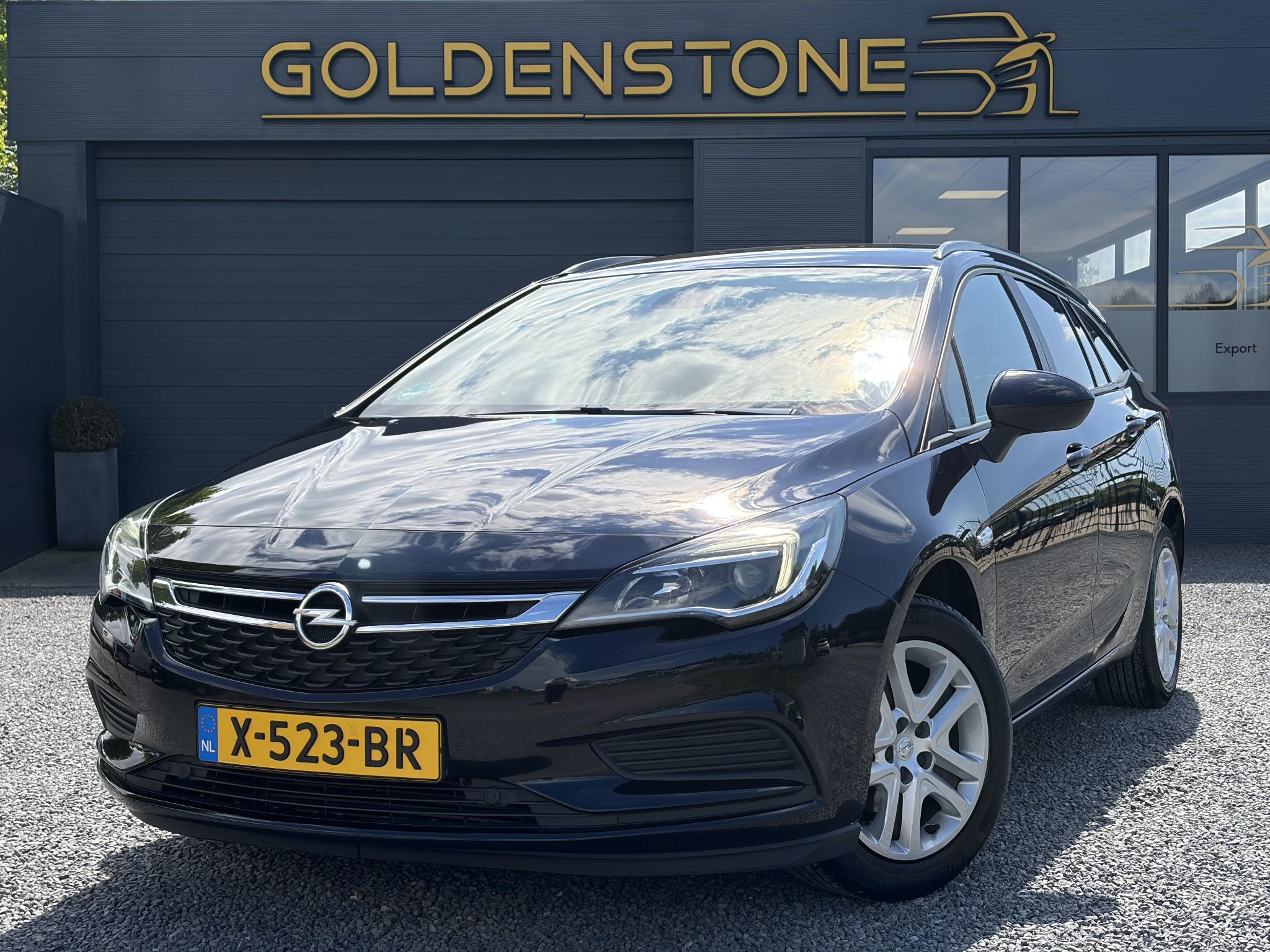 Opel Astra Sports Tourer 1.0 Turbo Business+ 2019 - voorkant