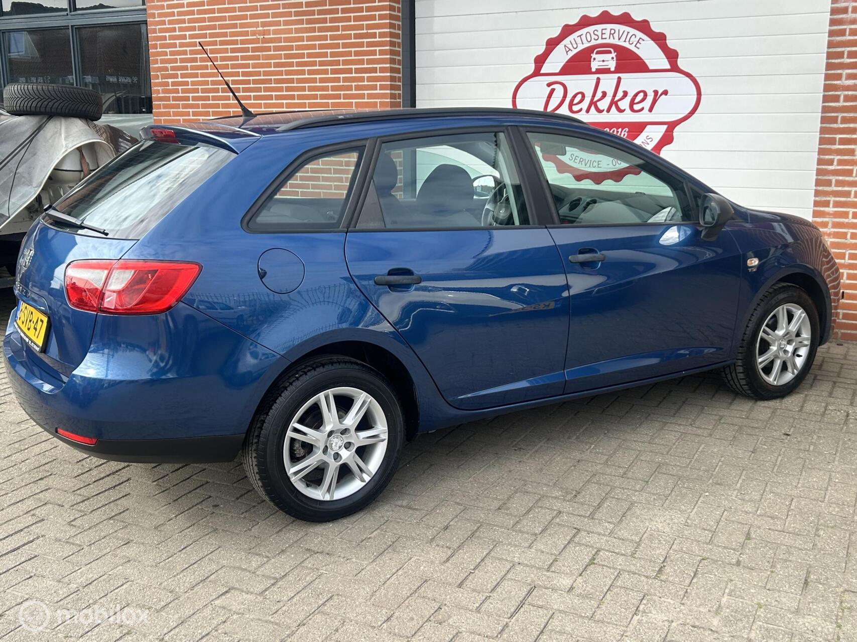 Foto van Seat Ibiza ST