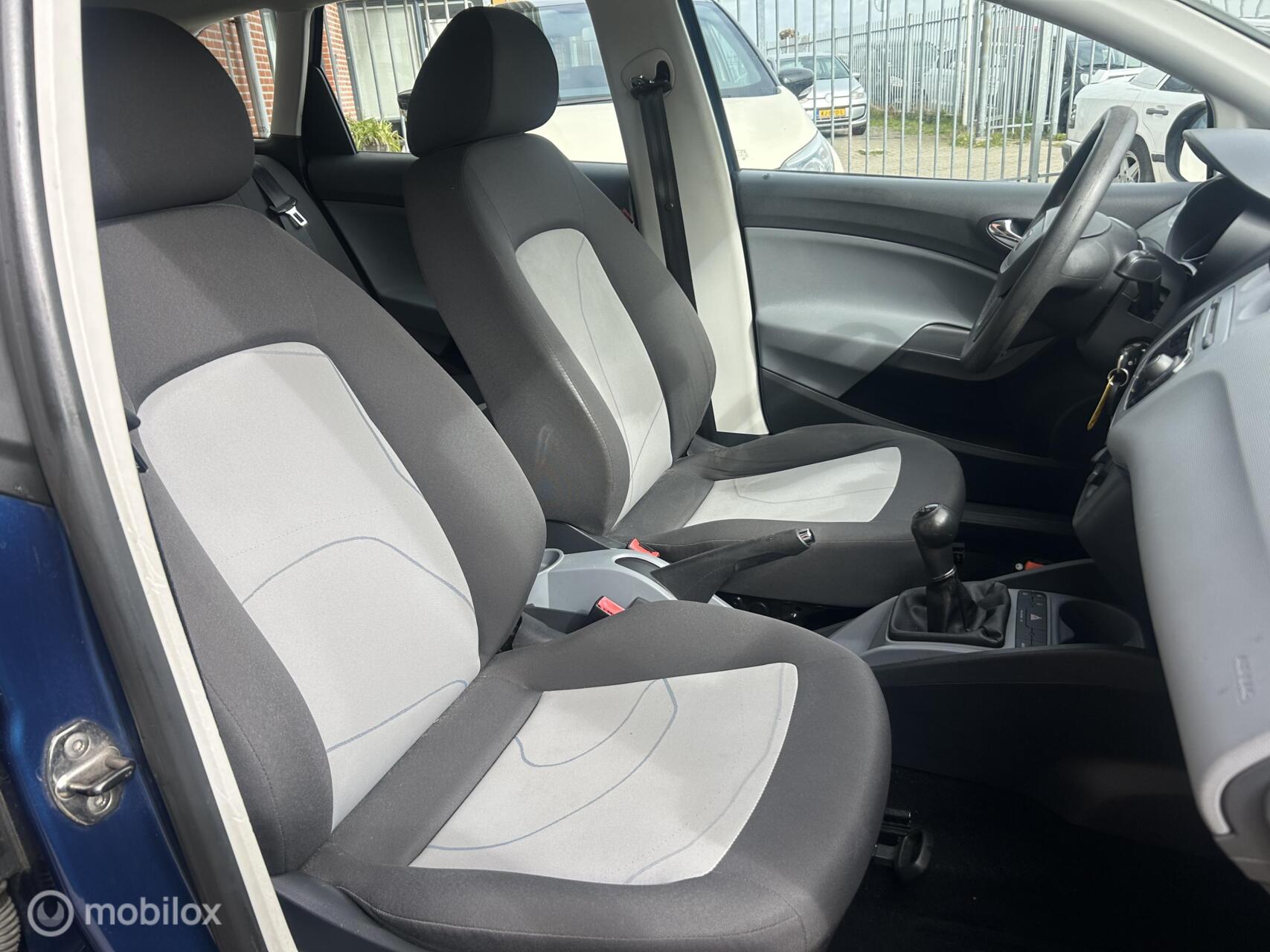 Foto van Seat Ibiza ST