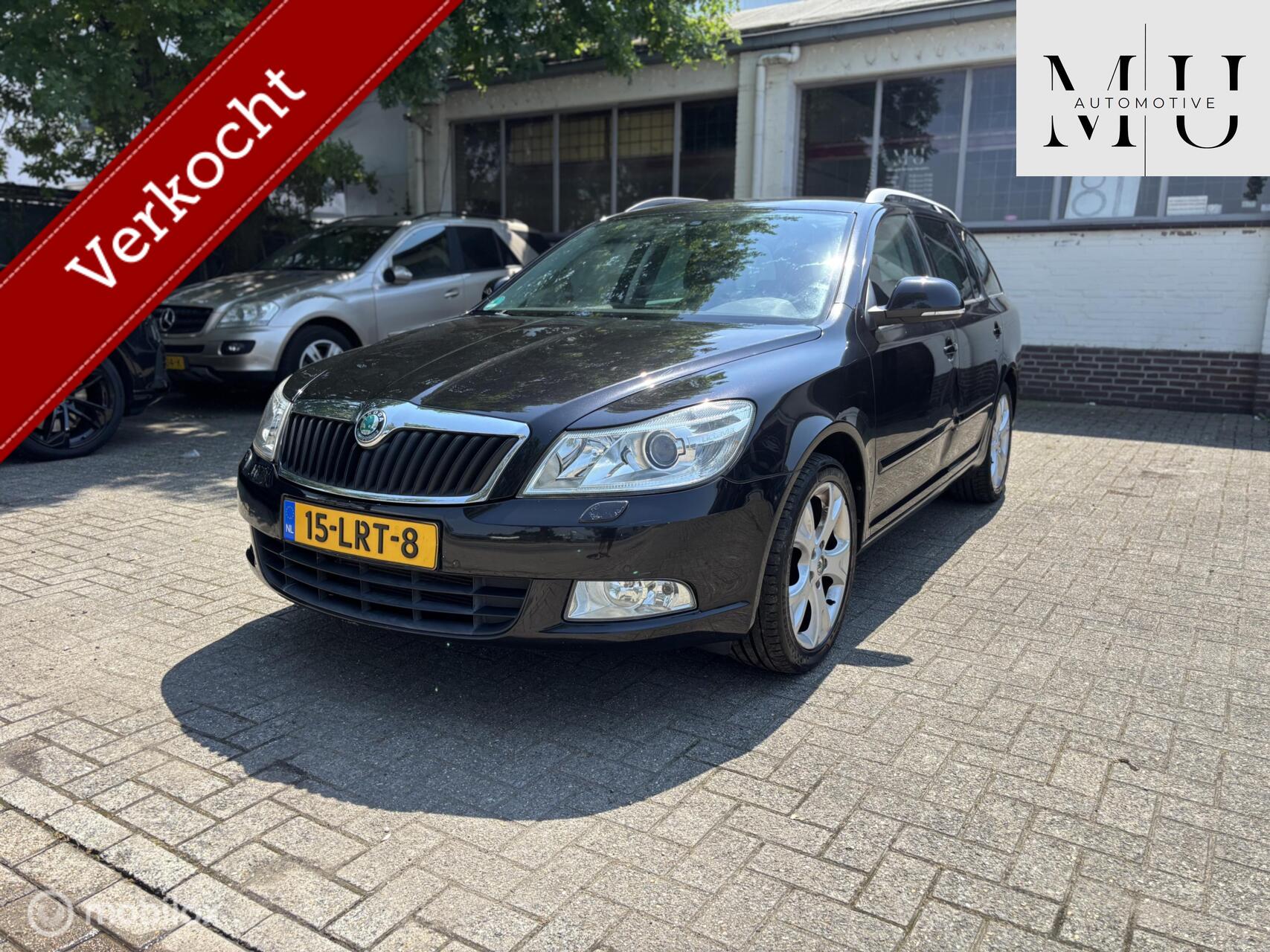 Skoda Octavia 1.2 TSI Elegance Business Line 2010 - voorkant