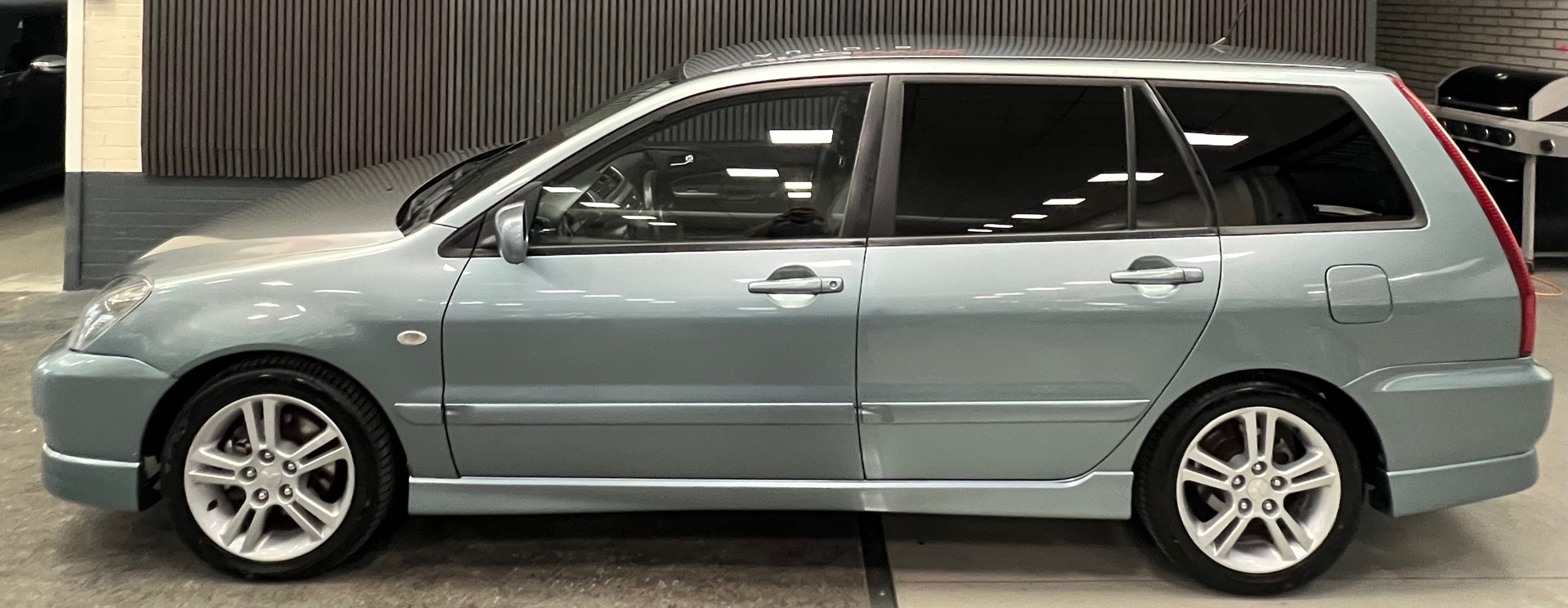 Foto van Mitsubishi Mitsubishi Lancer Wagon