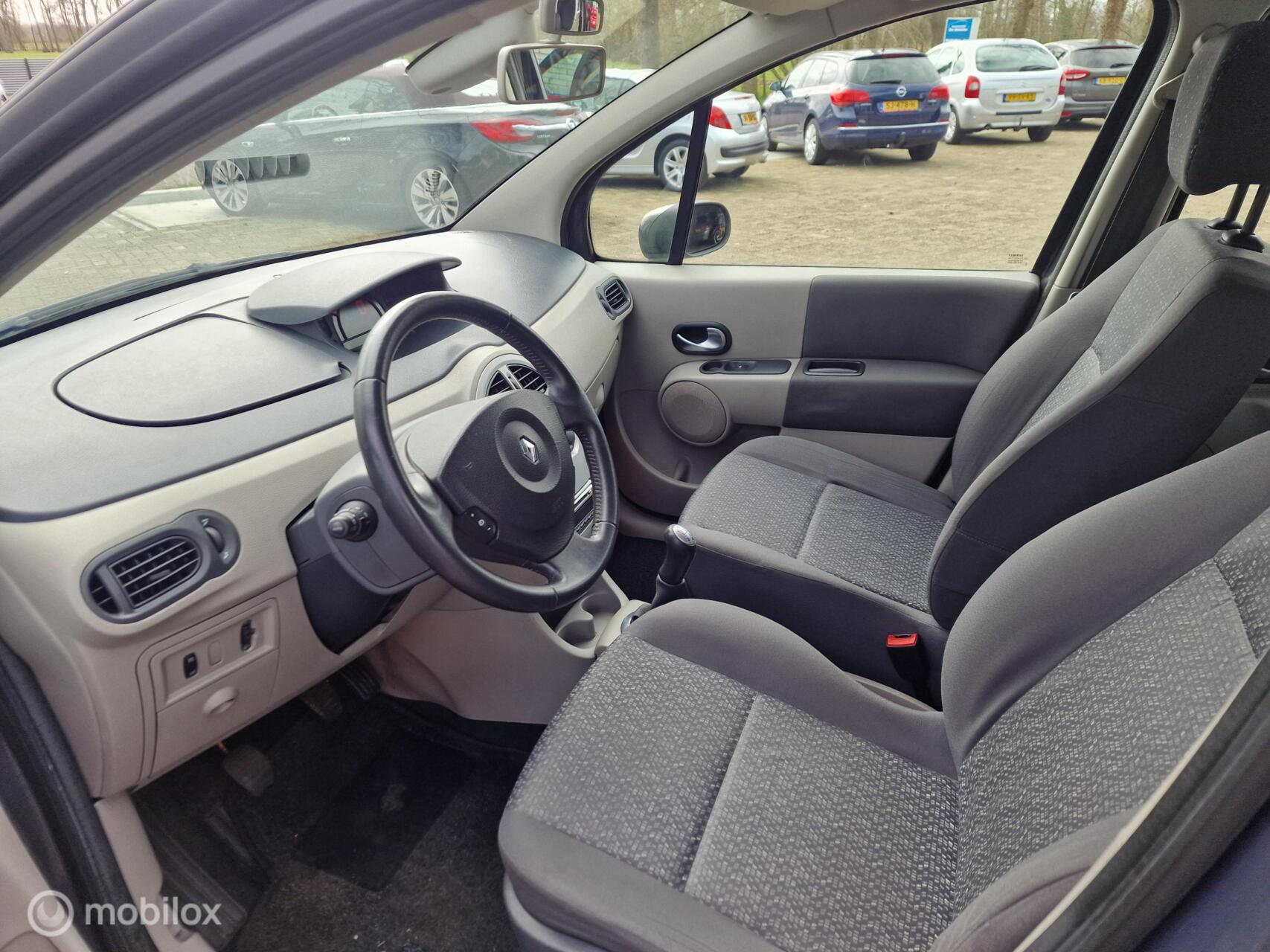 Foto van Renault Modus