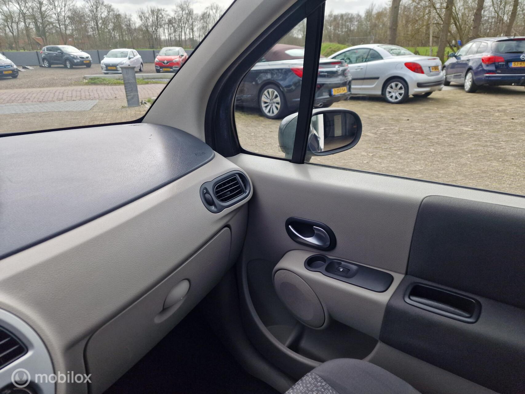 Foto van Renault Modus