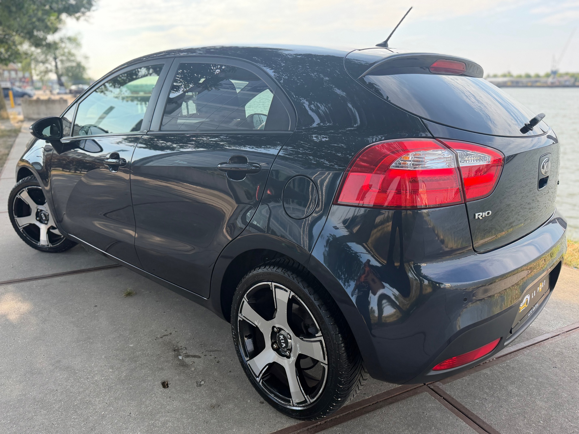 Foto van Kia Rio