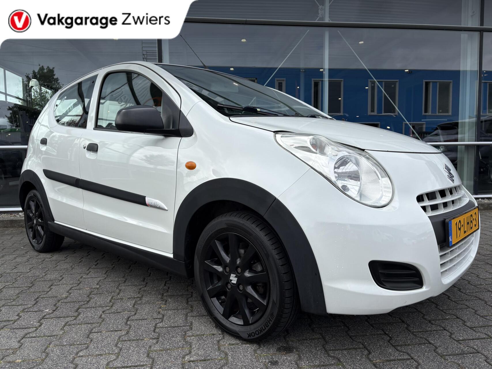 Foto van Suzuki Alto