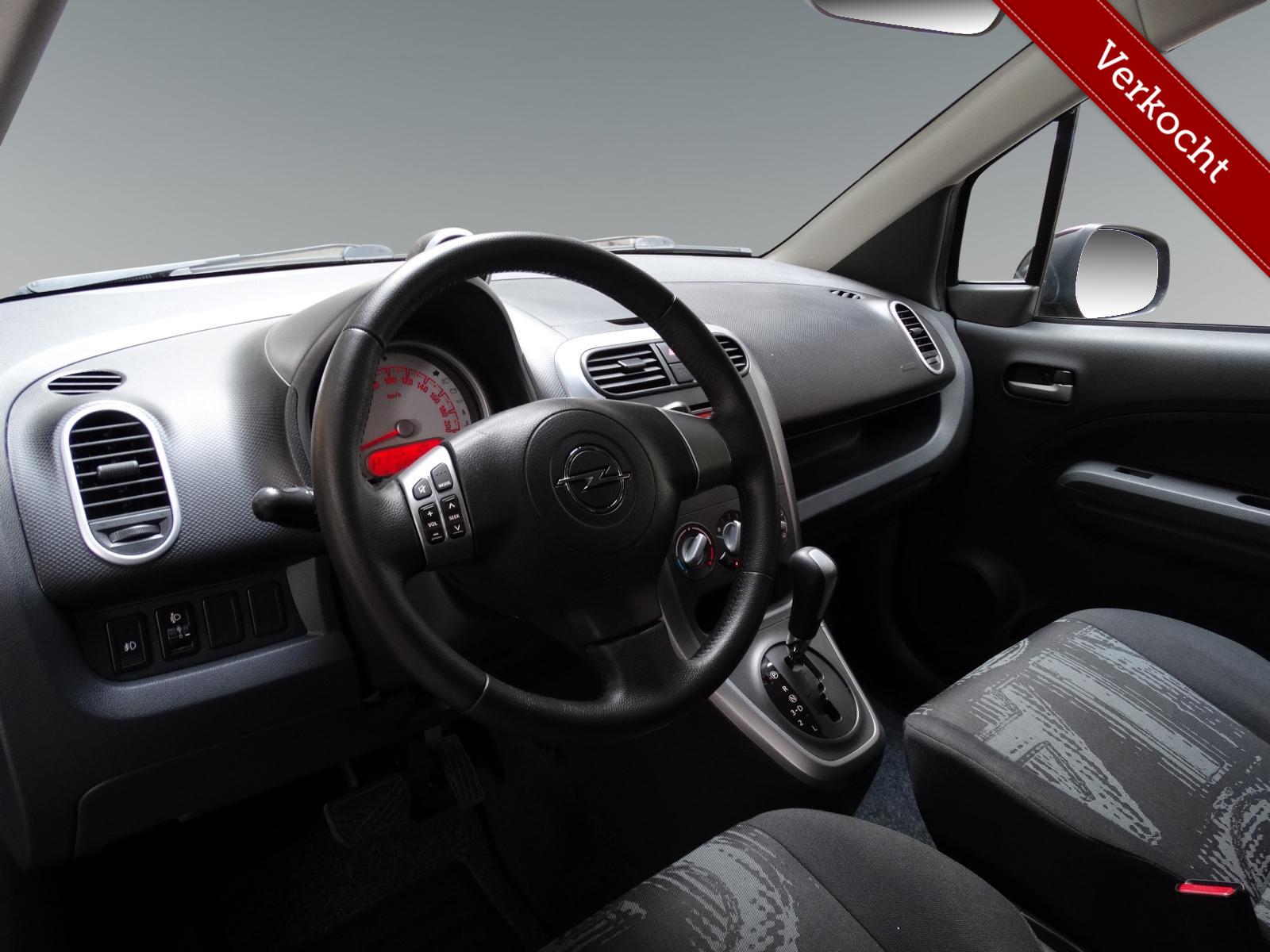 Foto van Opel Agila