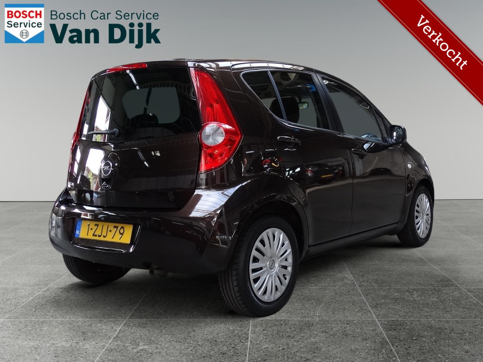 Foto van Opel Agila