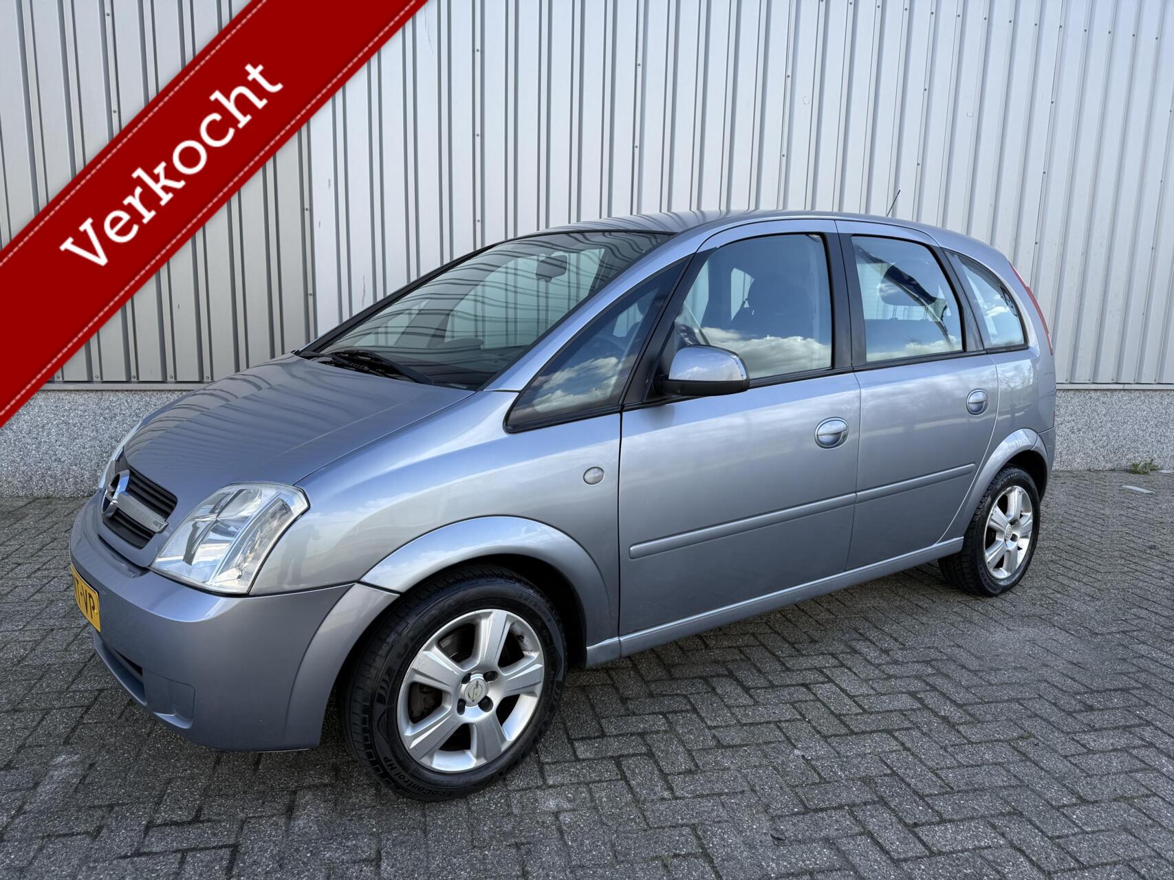 Opel Meriva-a 1.6-16V Cosmo 2004 - voorkant