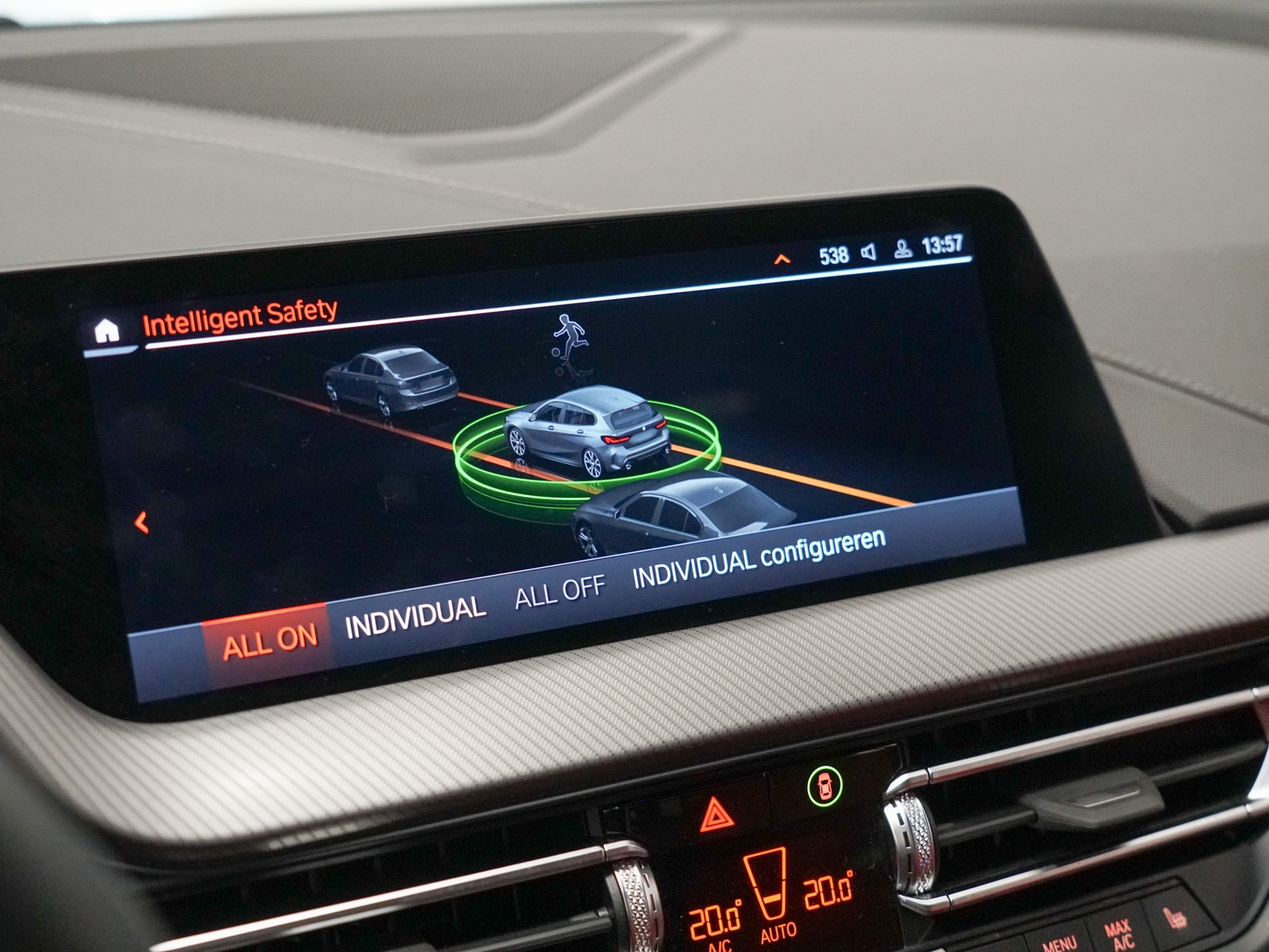 Foto van BMW M135i xDrive