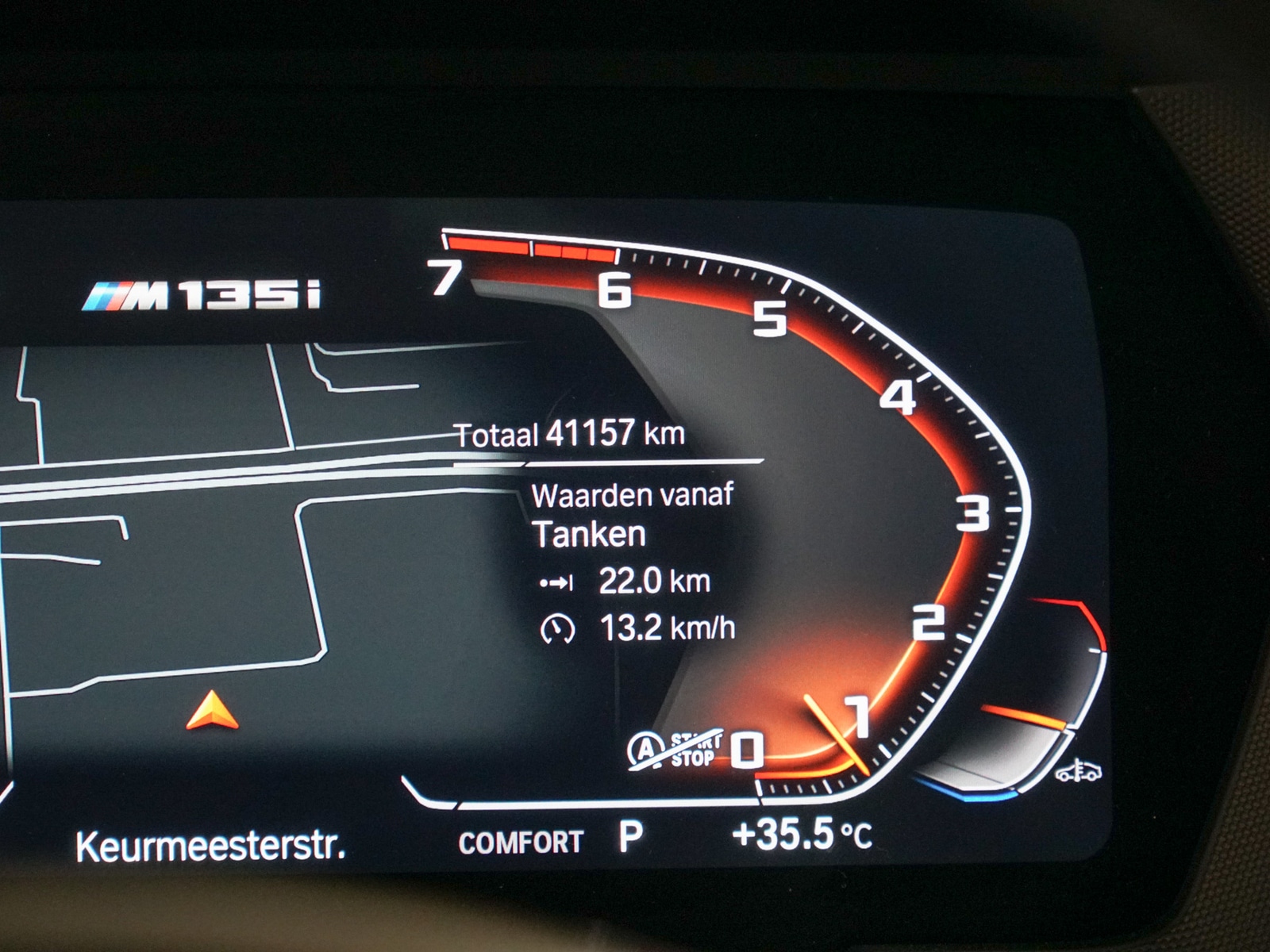 Foto van BMW M135i xDrive
