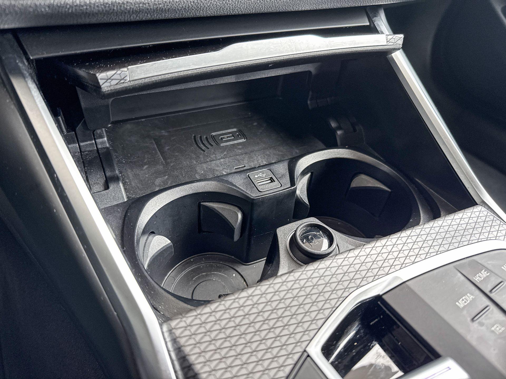 Foto van BMW 330e xDrive