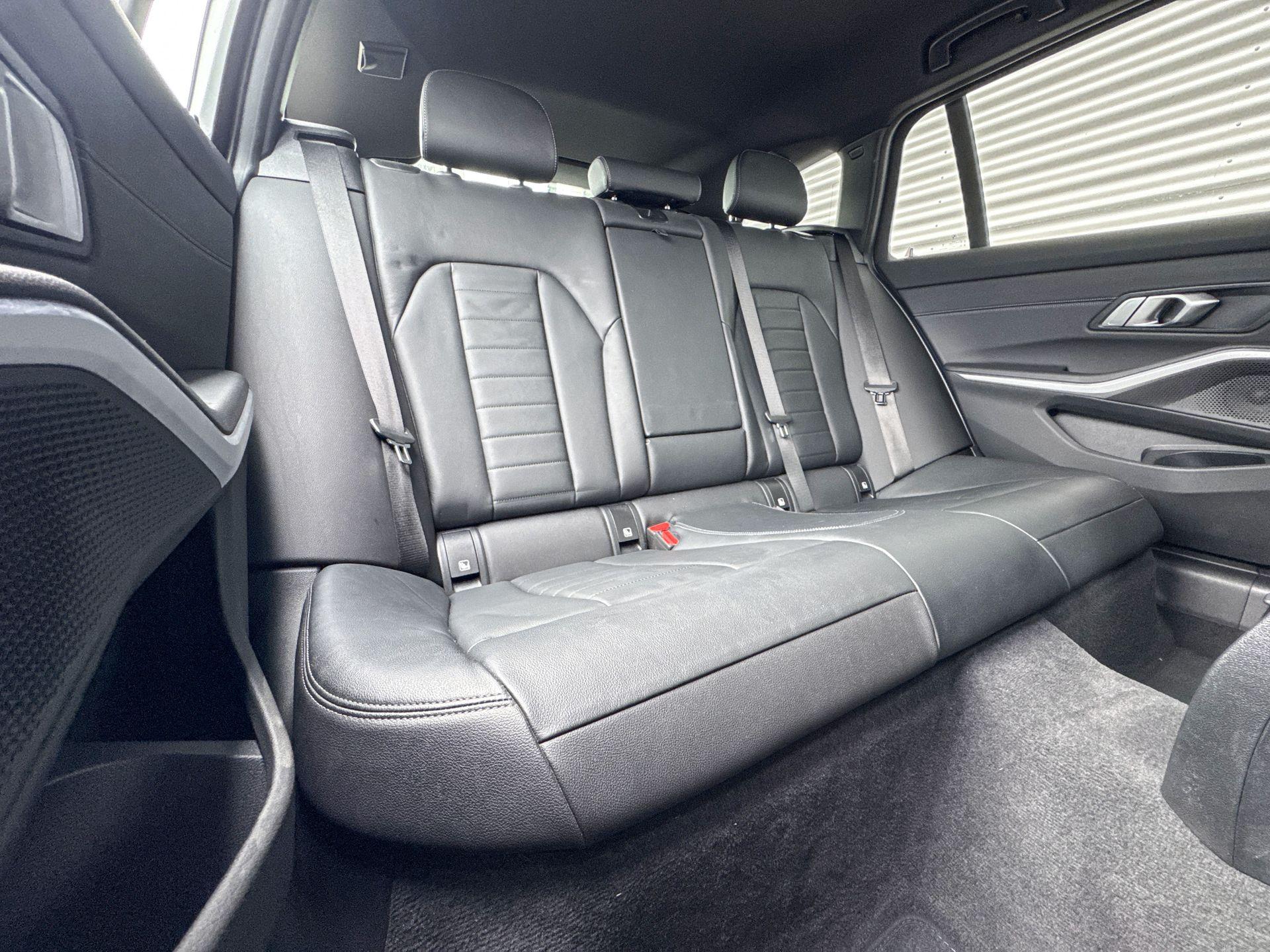 Foto van BMW 330e xDrive