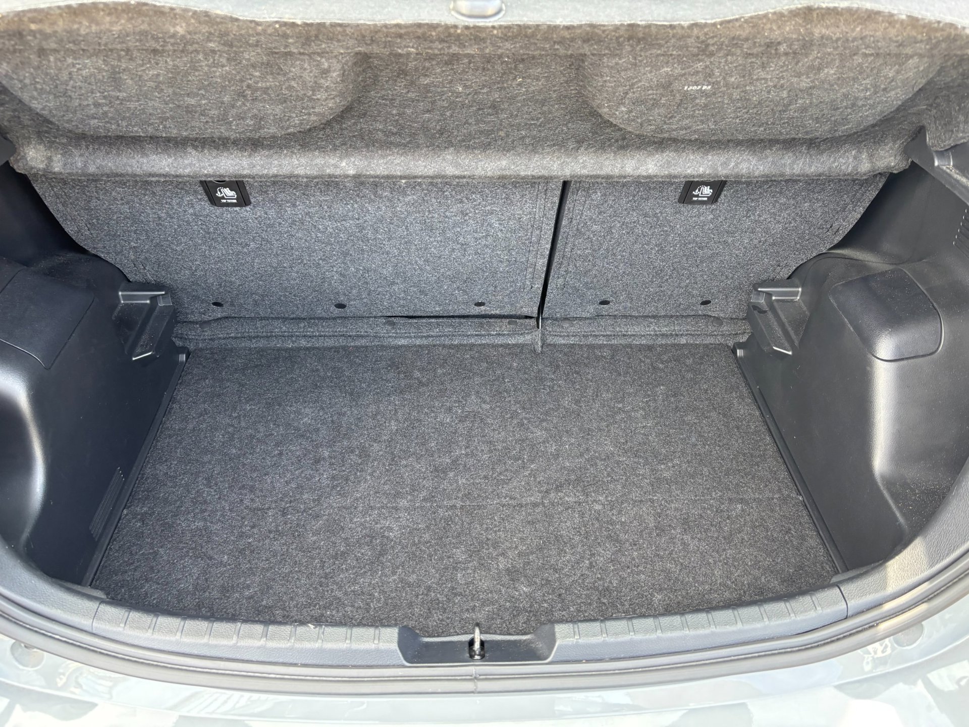 Foto van Toyota Toyota Yaris Hybrid
