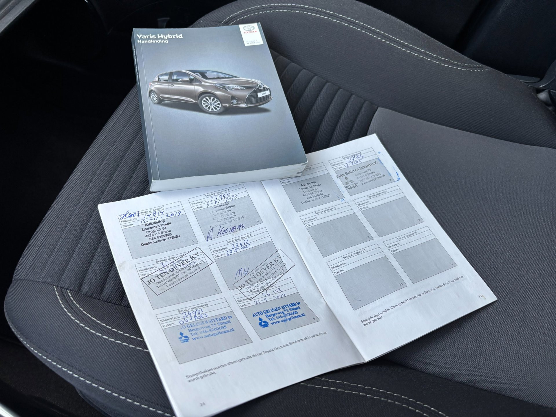 Foto van Toyota Toyota Yaris Hybrid