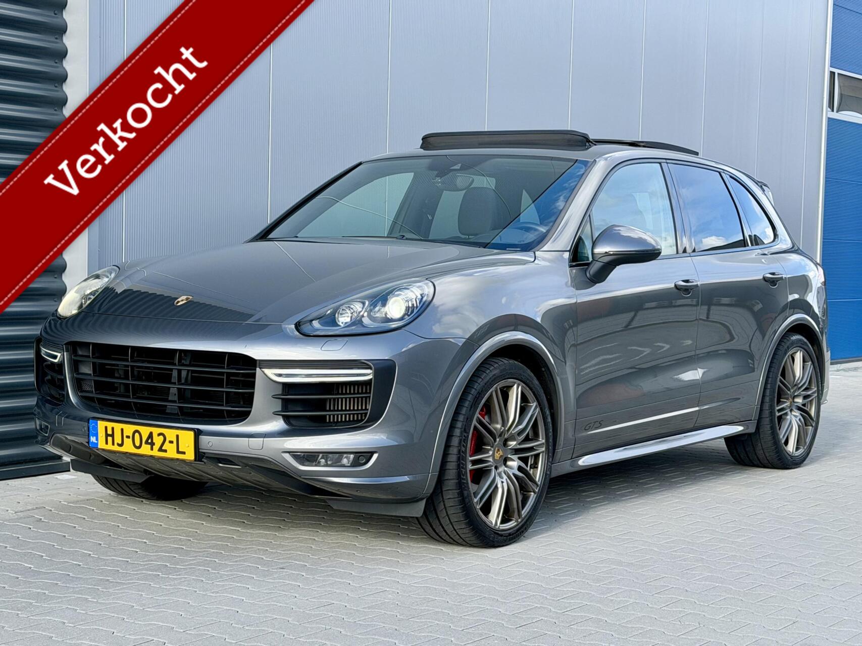 Porsche Cayenne GTS 3.6 GTS | Pano | Alcantara | Camera |NL auto 2015 - voorkant
