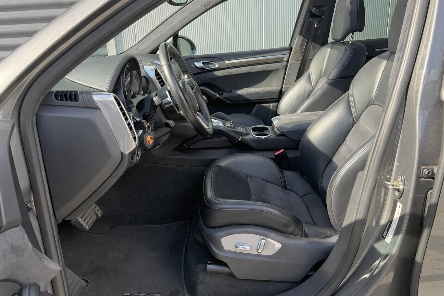 Foto van Porsche Cayenne GTS