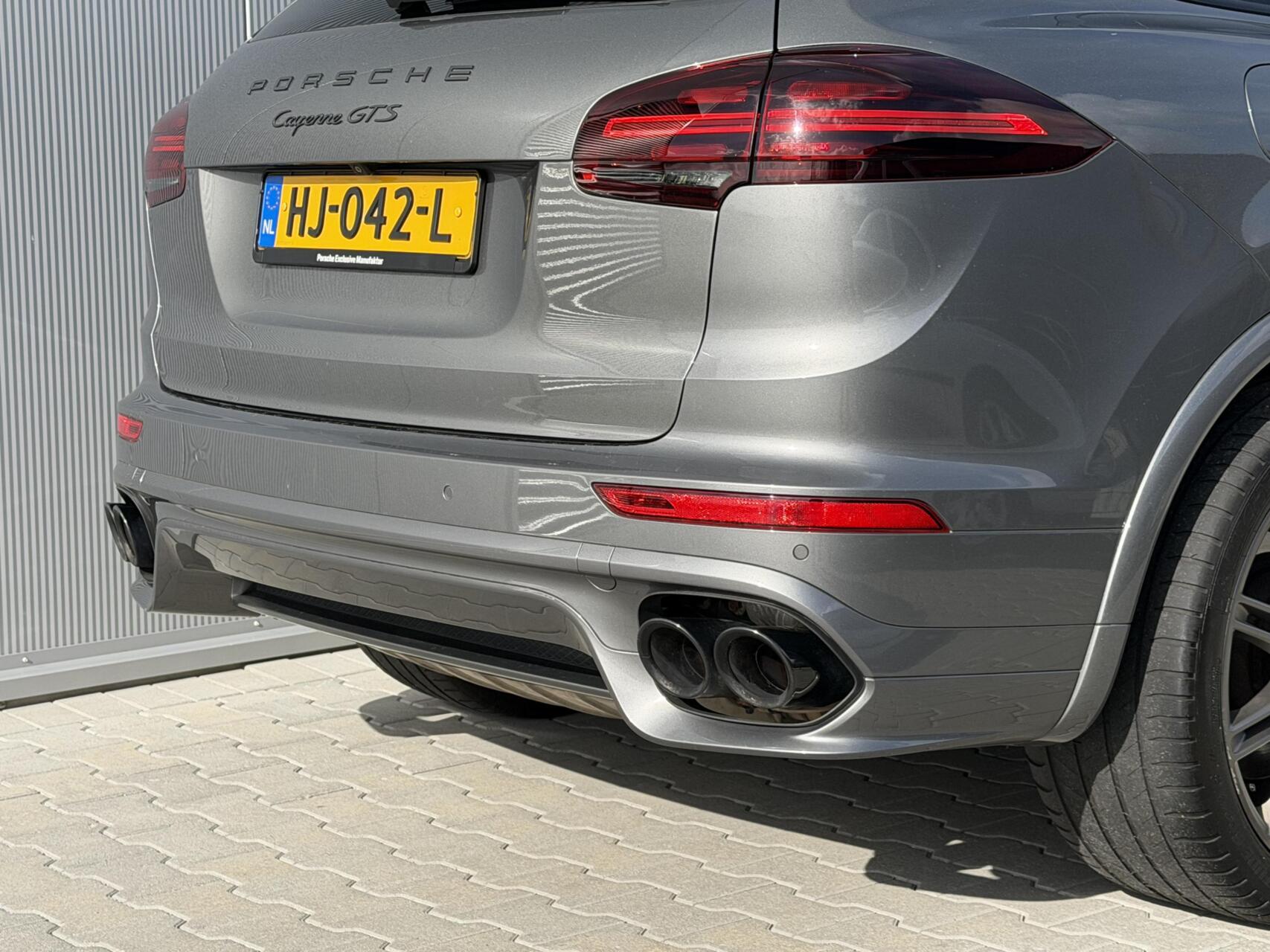 Foto van Porsche Cayenne GTS