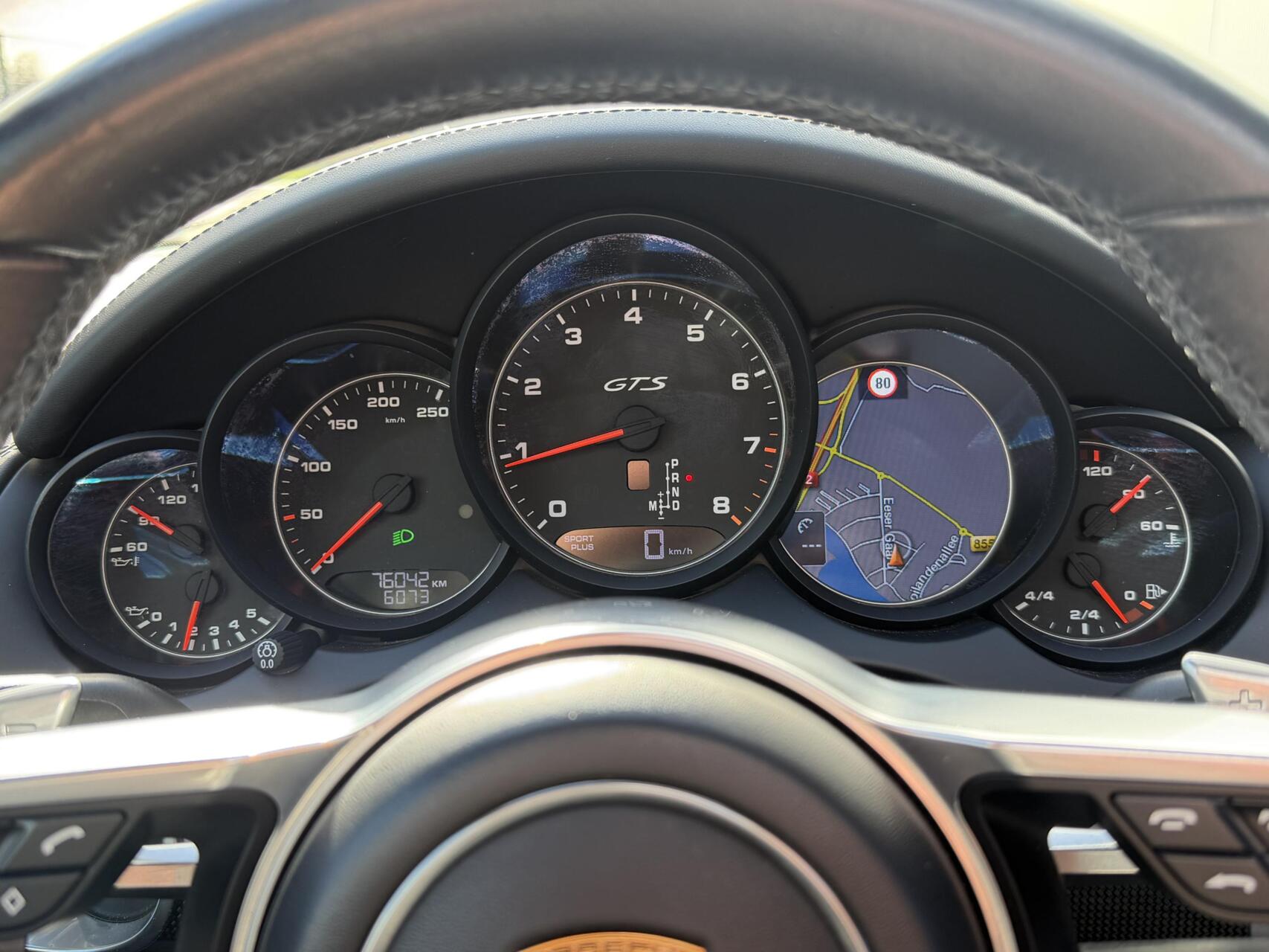 Foto van Porsche Cayenne GTS