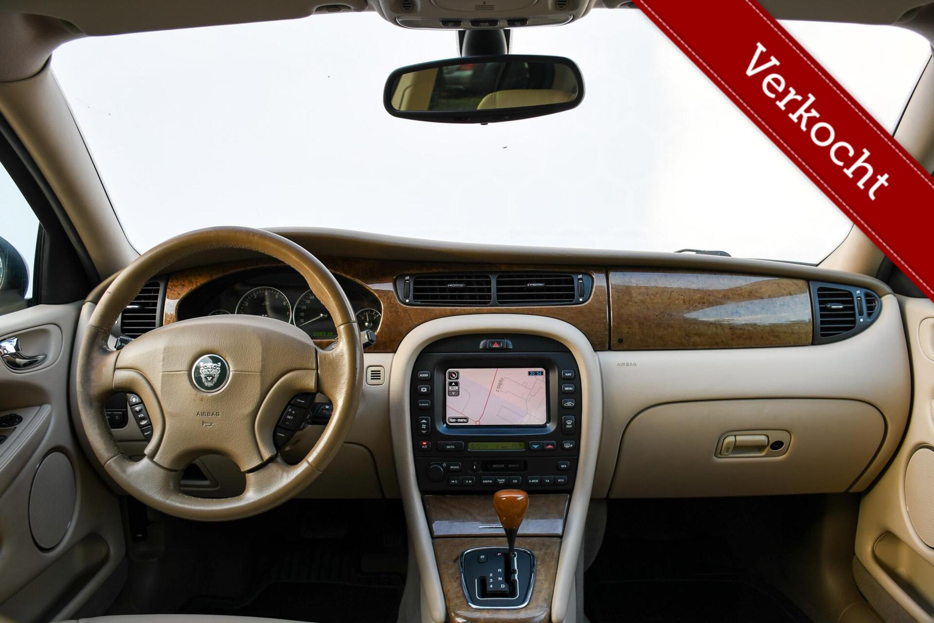Foto van Jaguar X-type 2.5 V6 Executive