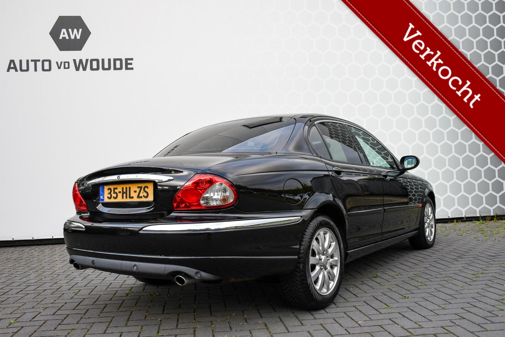 Foto van Jaguar X-type 2.5 V6 Executive