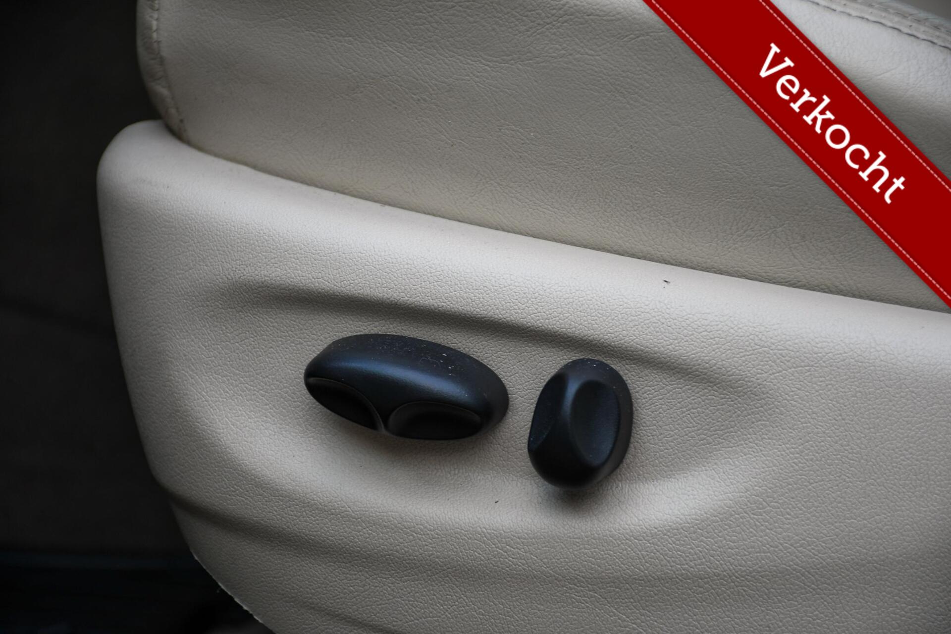 Foto van Jaguar X-type 2.5 V6 Executive