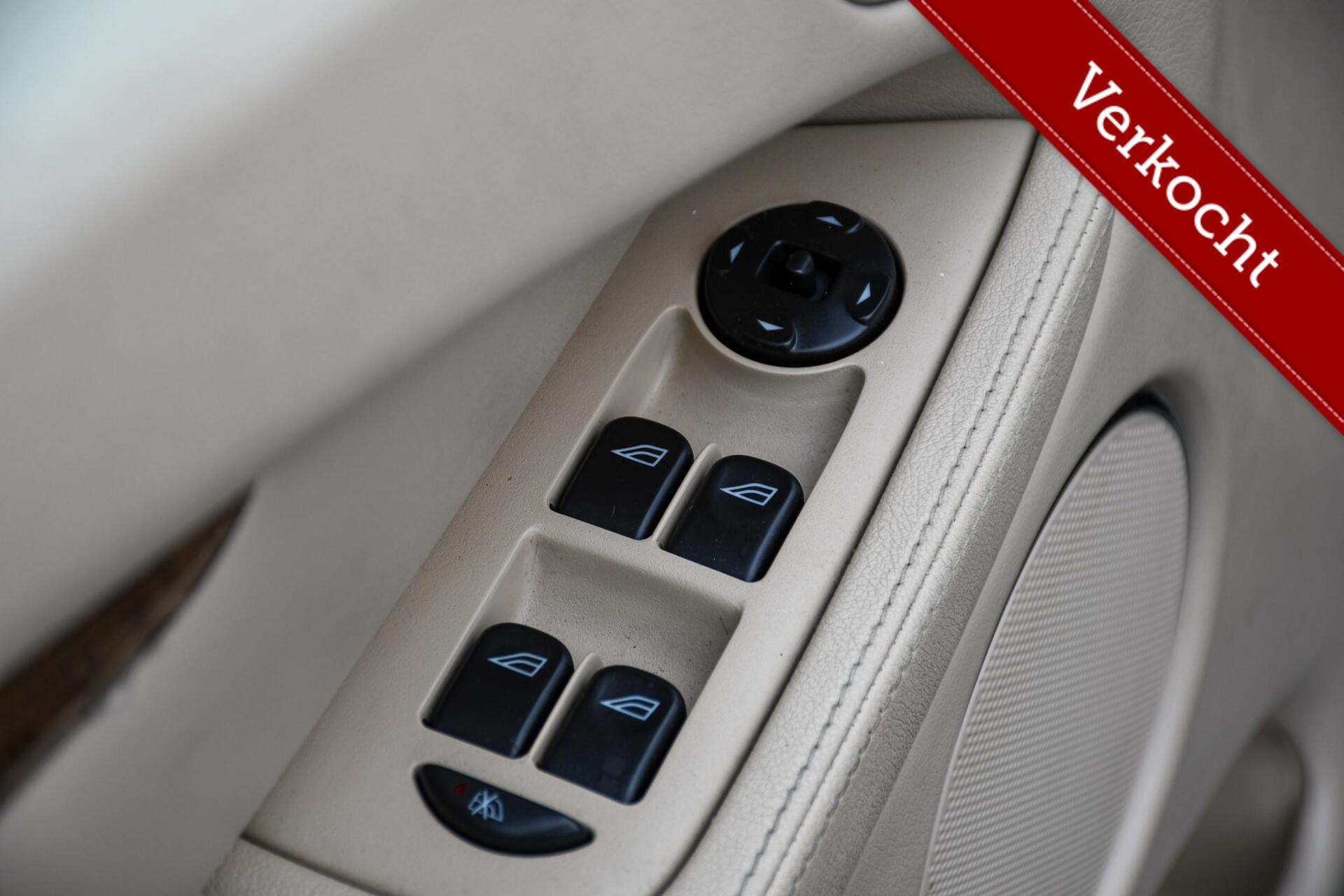 Foto van Jaguar X-type 2.5 V6 Executive