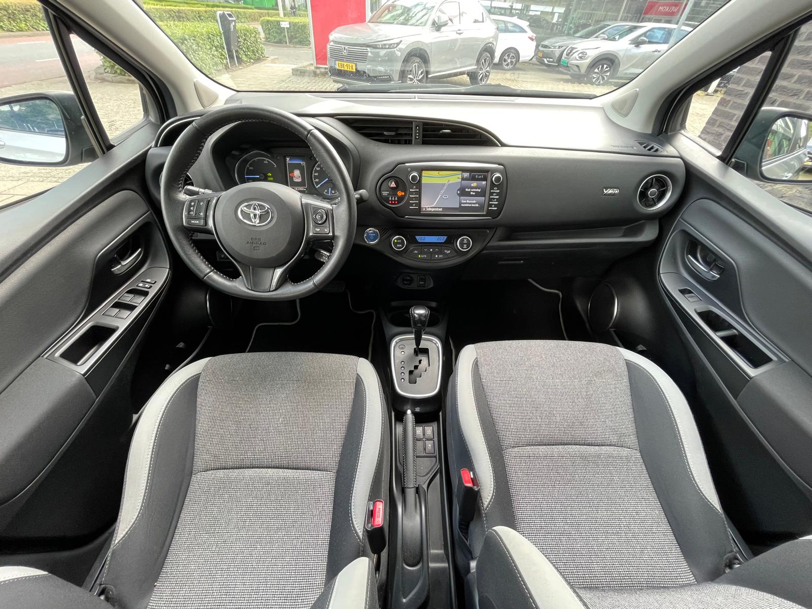 Foto van Toyota Toyota Yaris Hybrid