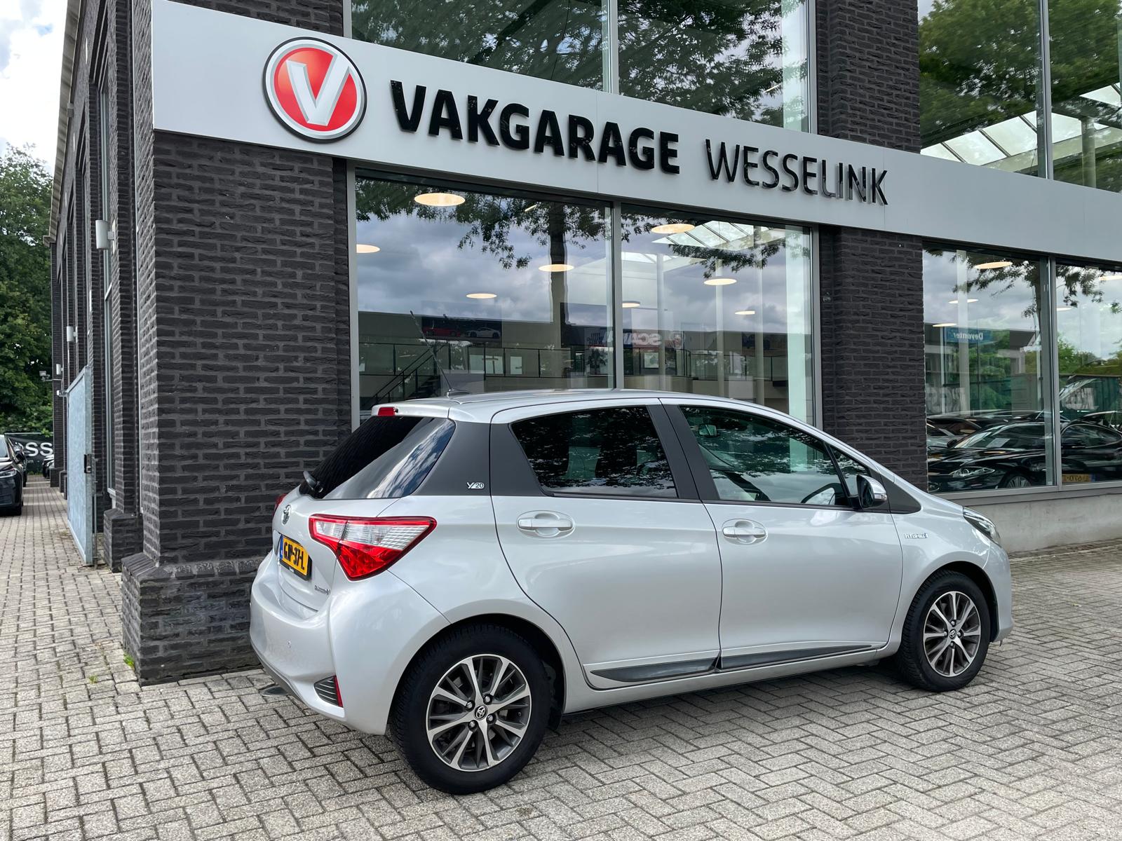 Foto van Toyota Toyota Yaris Hybrid