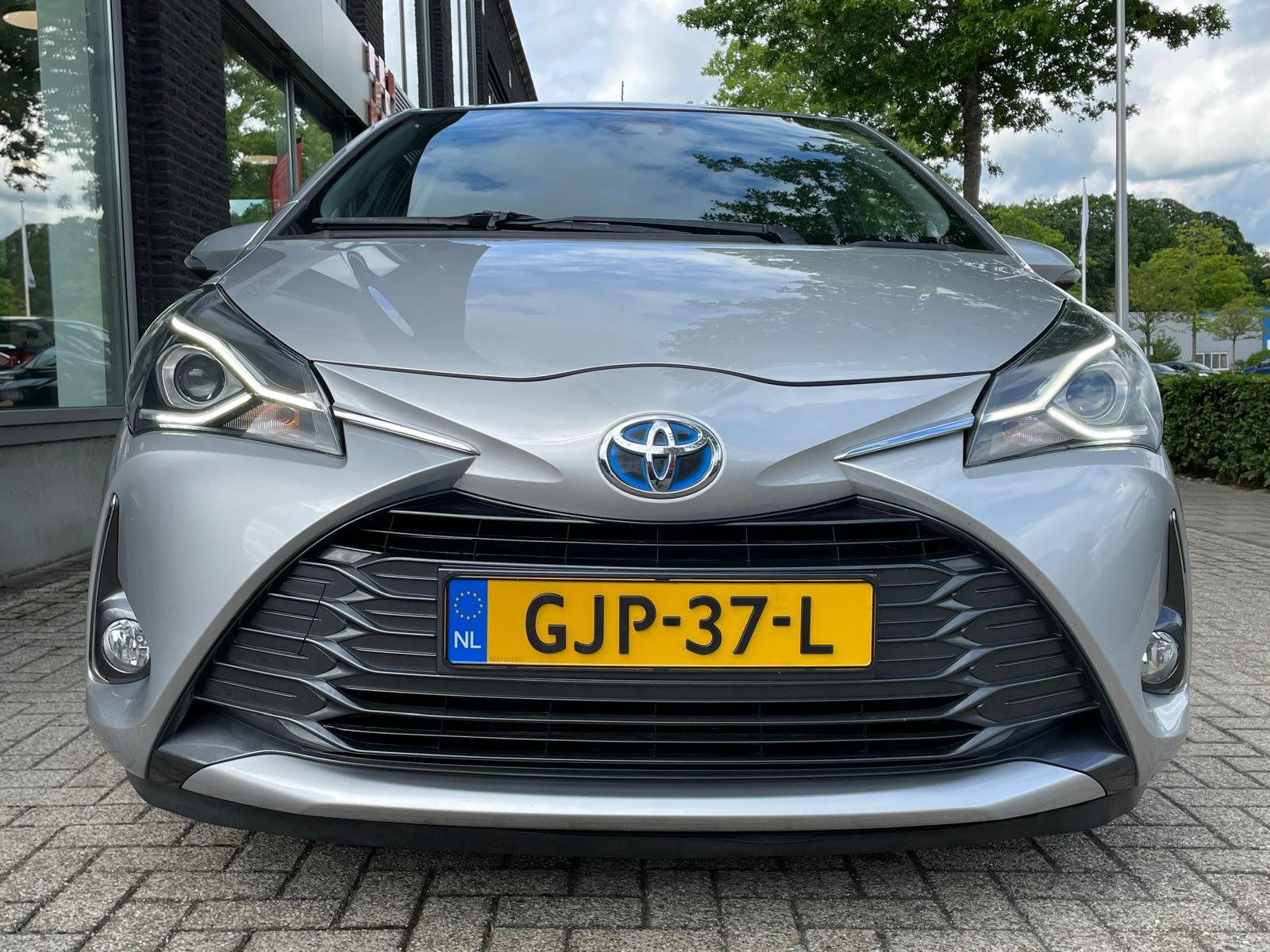 Foto van Toyota Toyota Yaris Hybrid