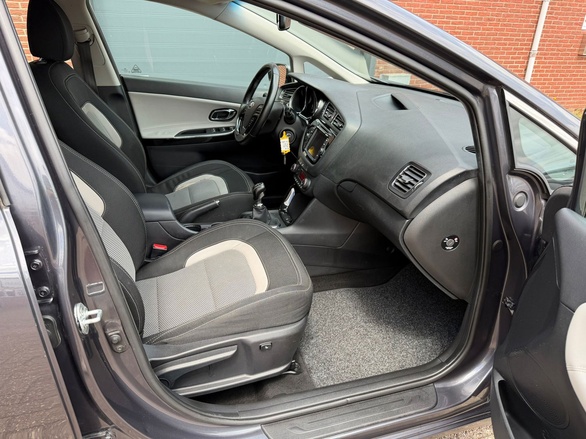 Foto van Kia Cee D