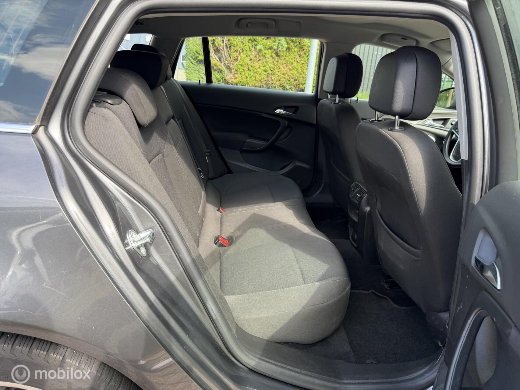 Foto van Opel Insignia Sports Tourer SW