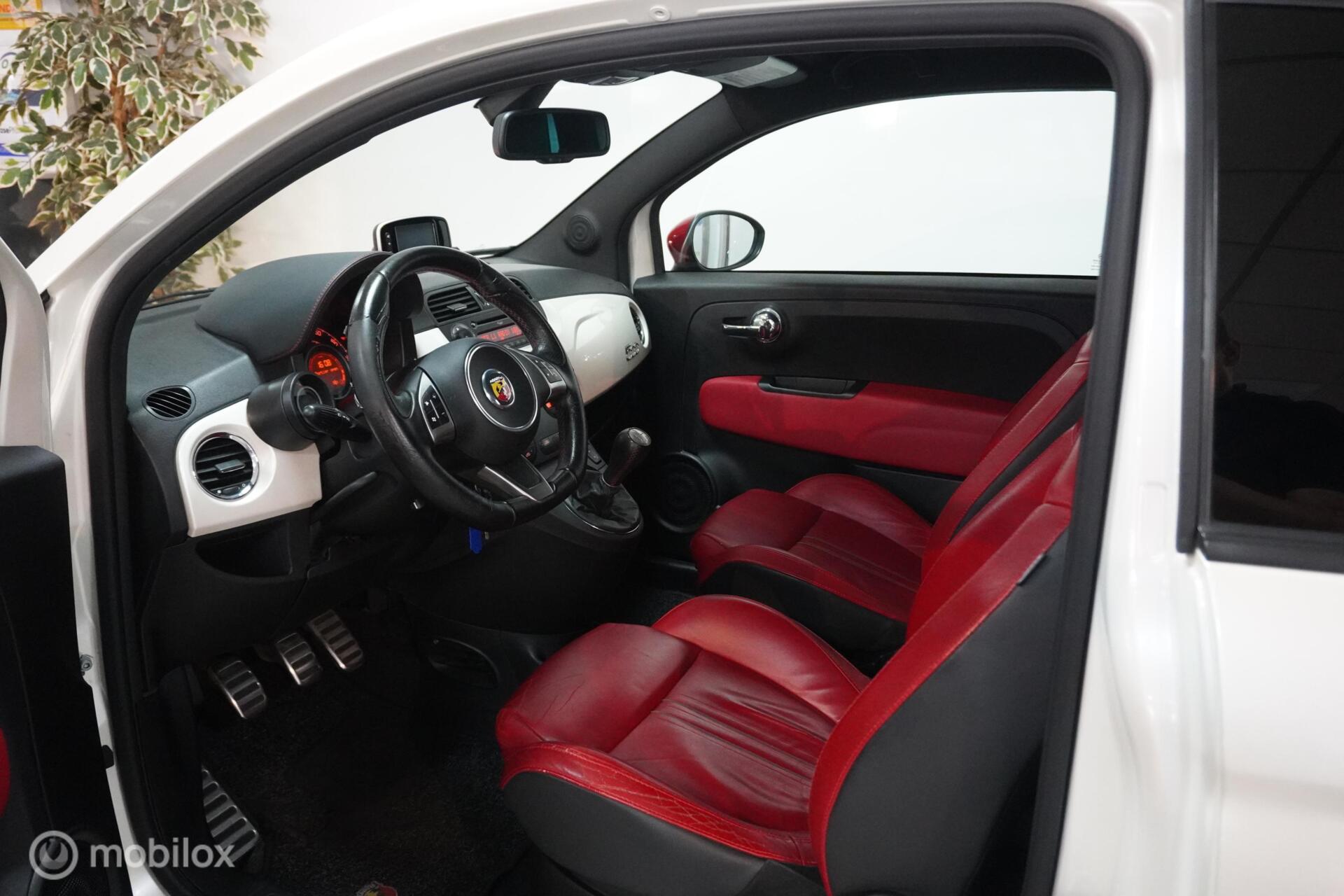 Foto van Fiat 500 Abarth