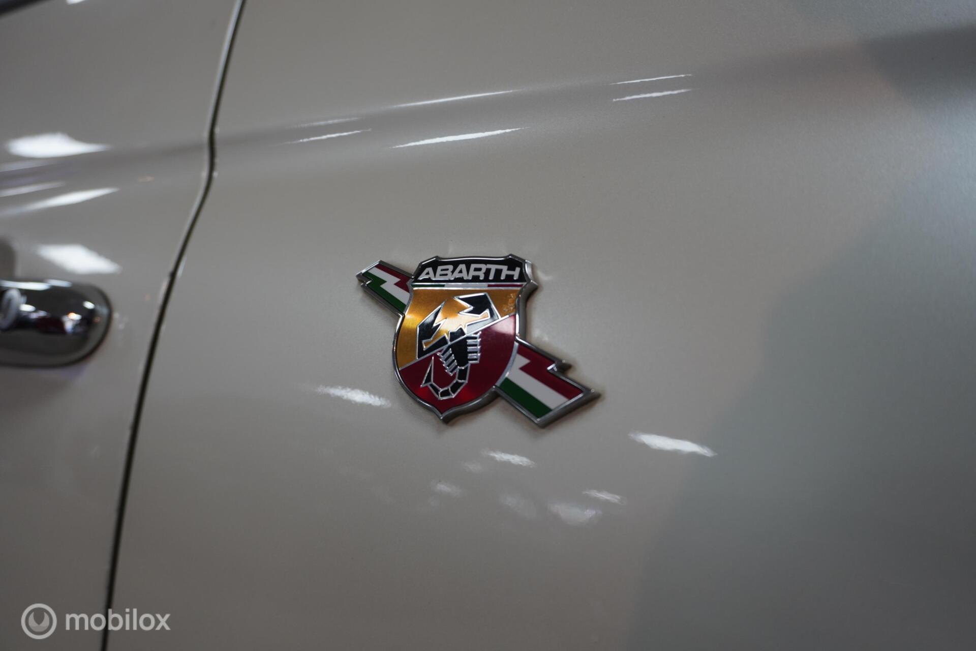 Foto van Fiat 500 Abarth