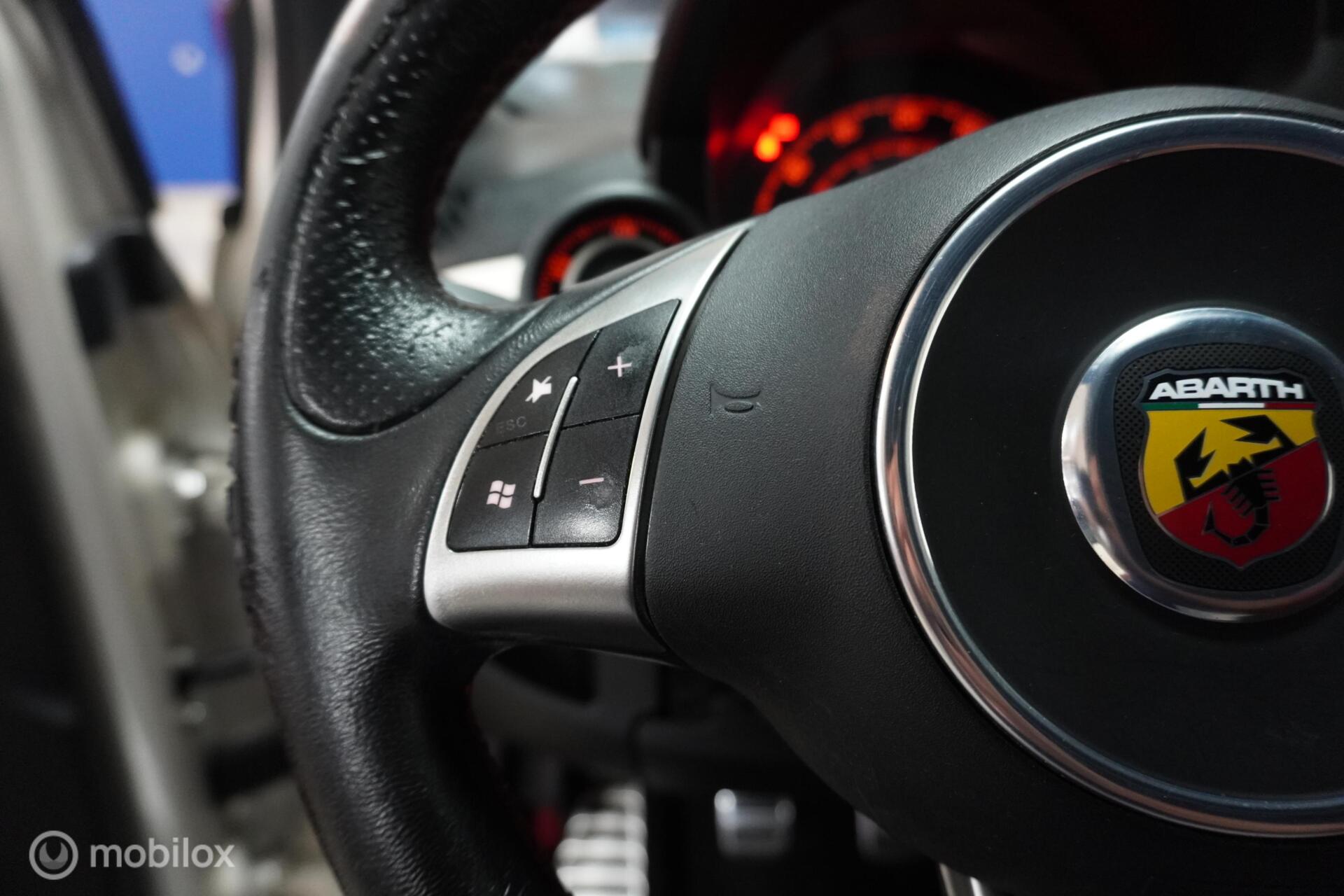 Foto van Fiat 500 Abarth