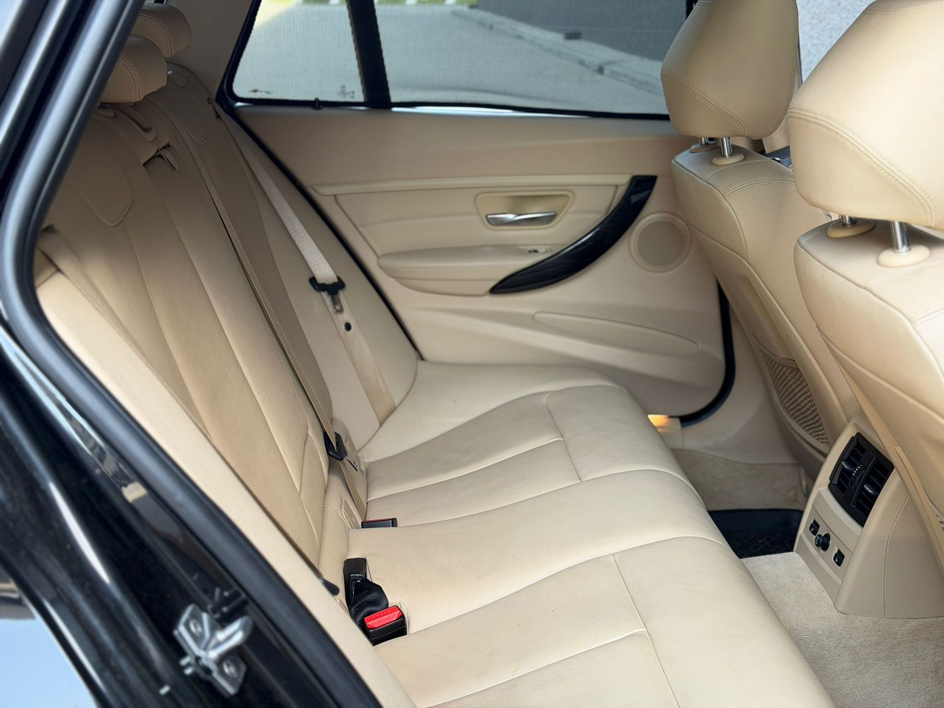Foto van BMW 328i