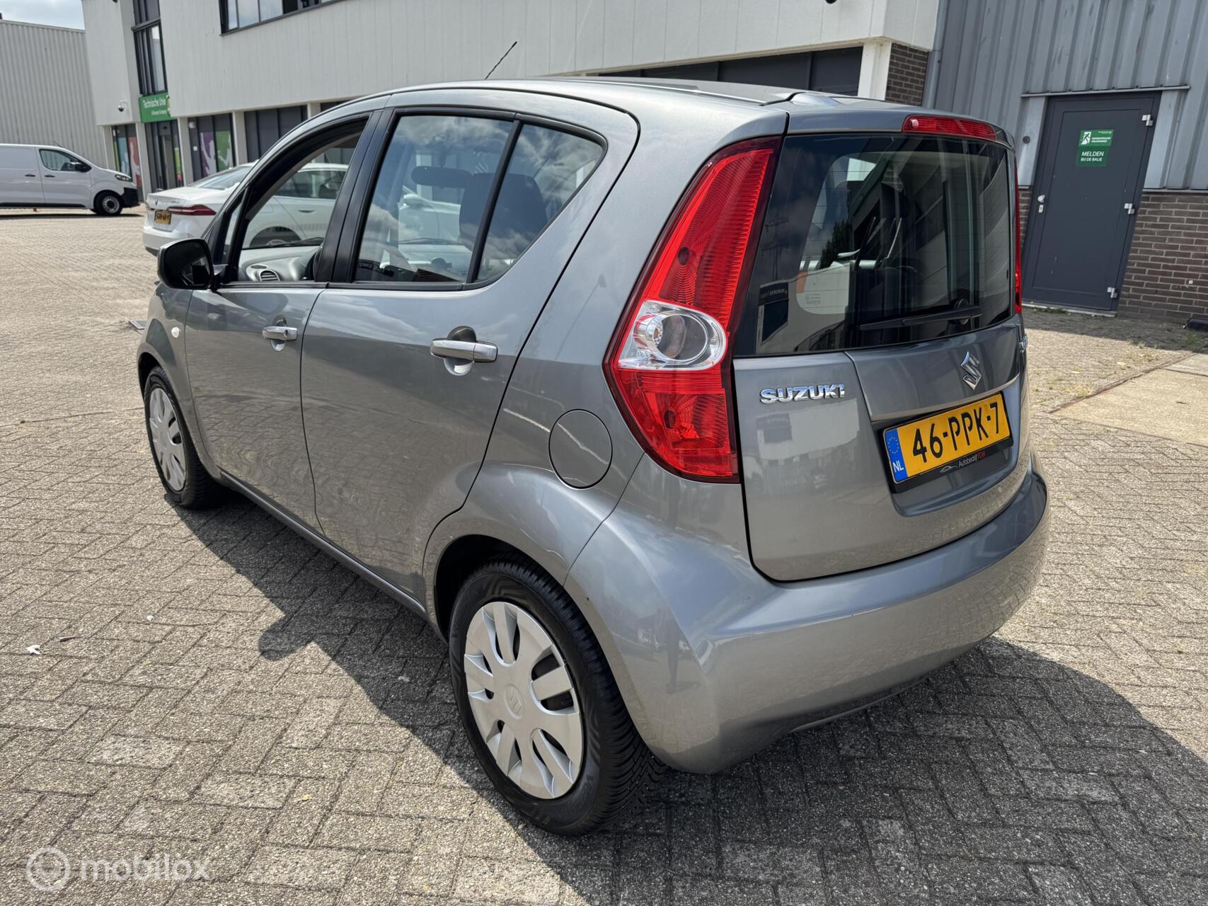 Foto van Suzuki Splash